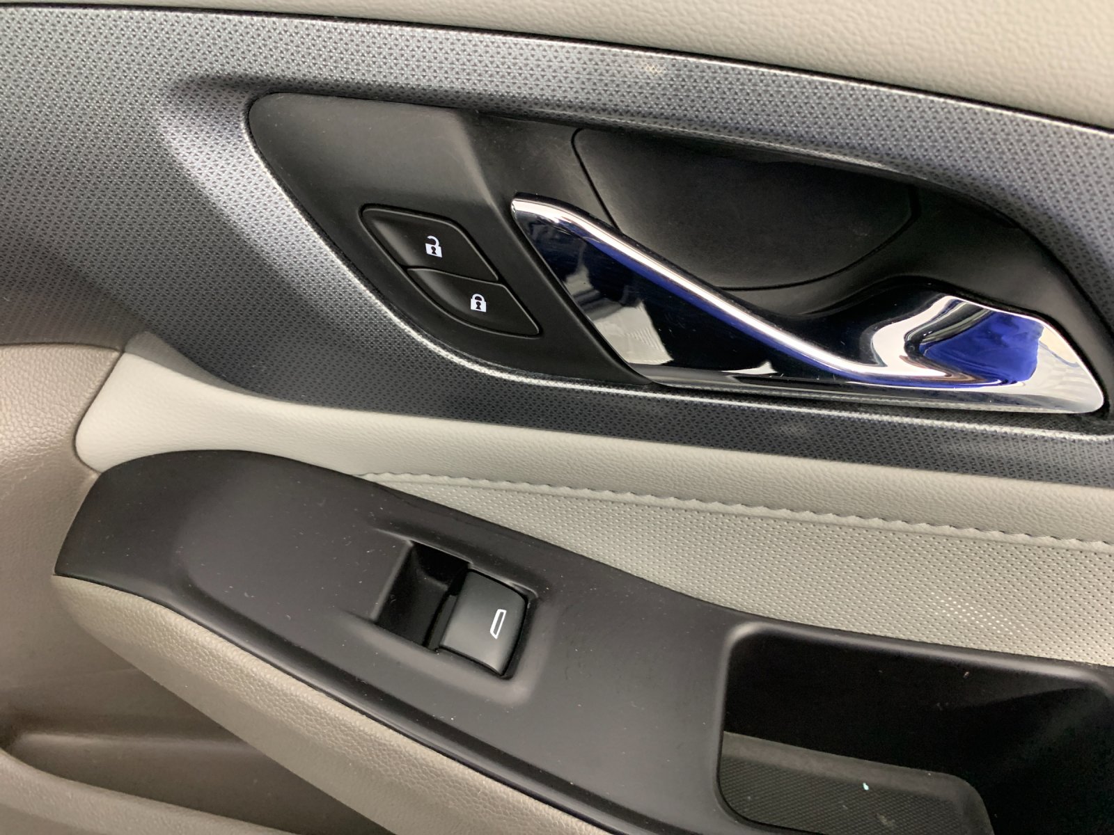 Used 2020 Chevrolet Traverse SUV