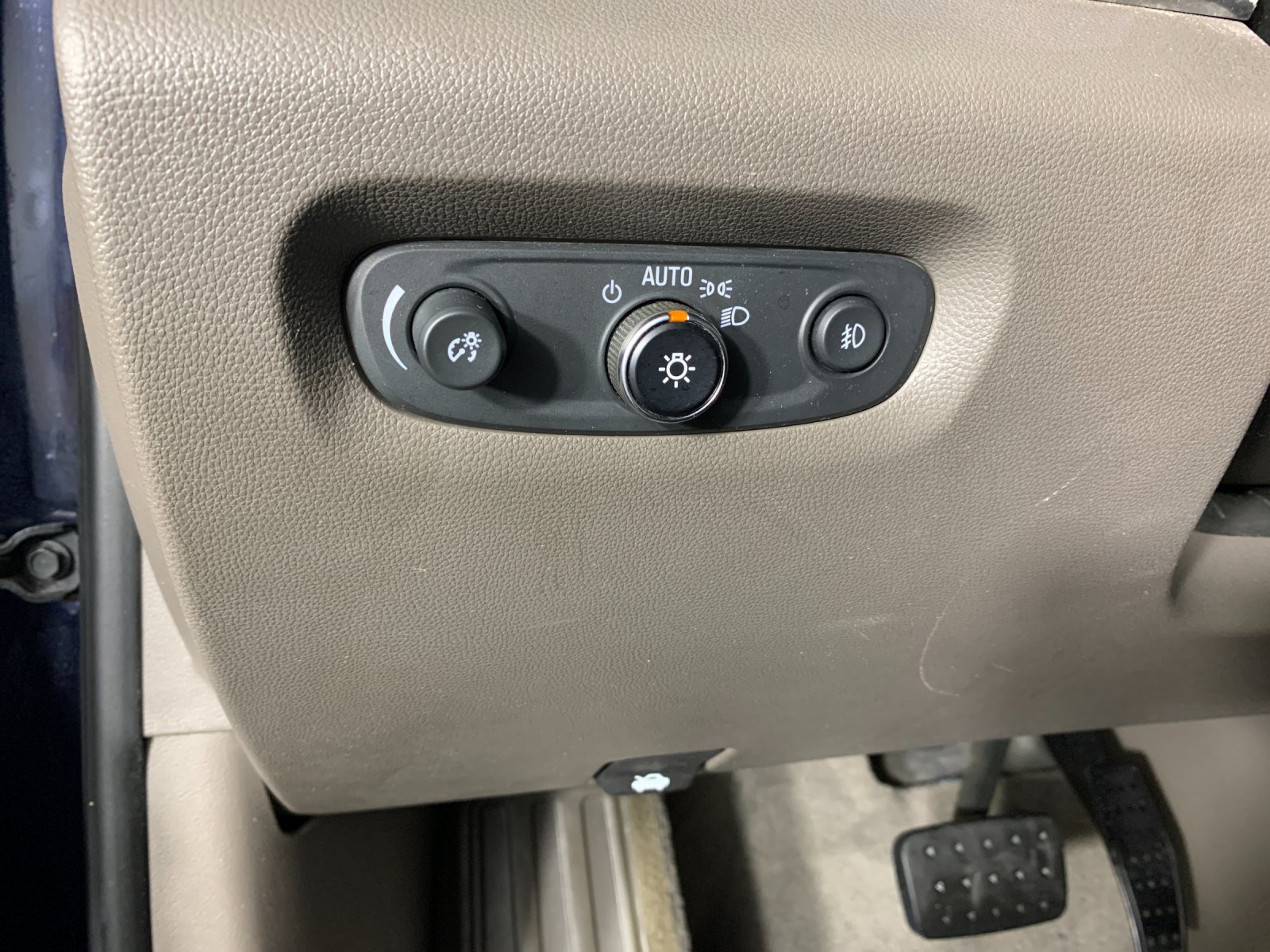 Used 2020 Chevrolet Traverse SUV