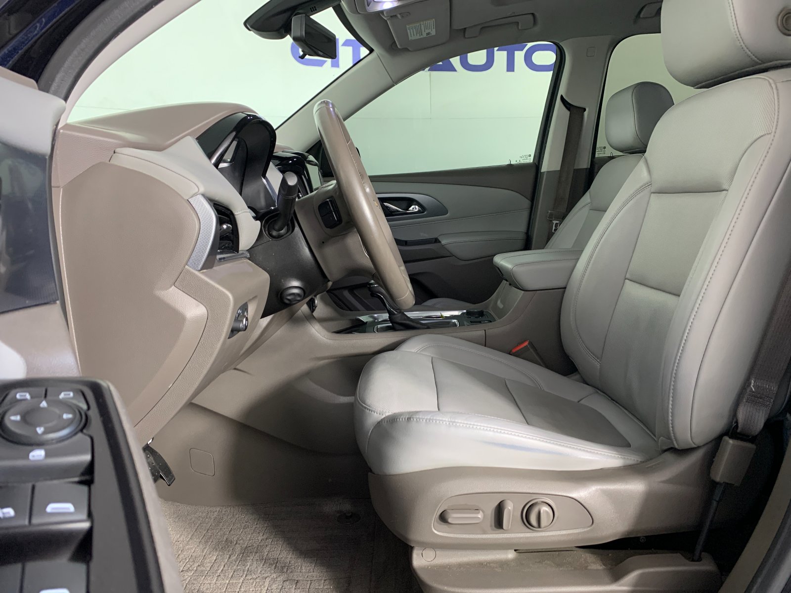 Used 2020 Chevrolet Traverse SUV