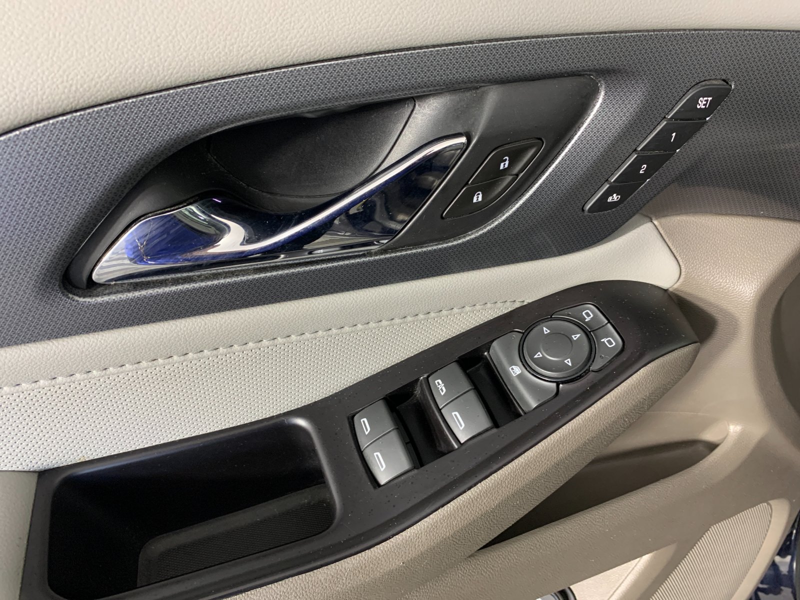 Used 2020 Chevrolet Traverse SUV