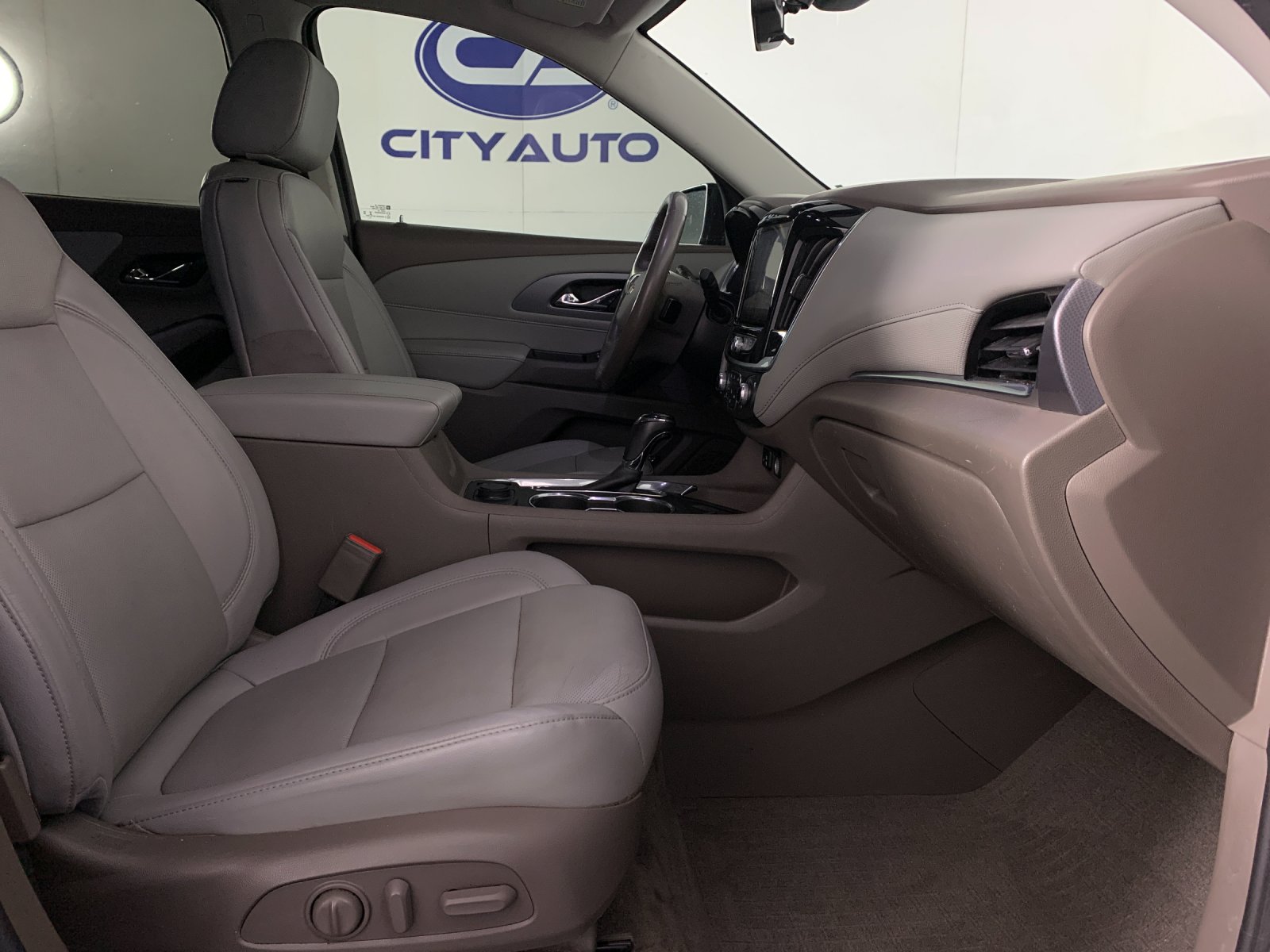 Used 2020 Chevrolet Traverse SUV