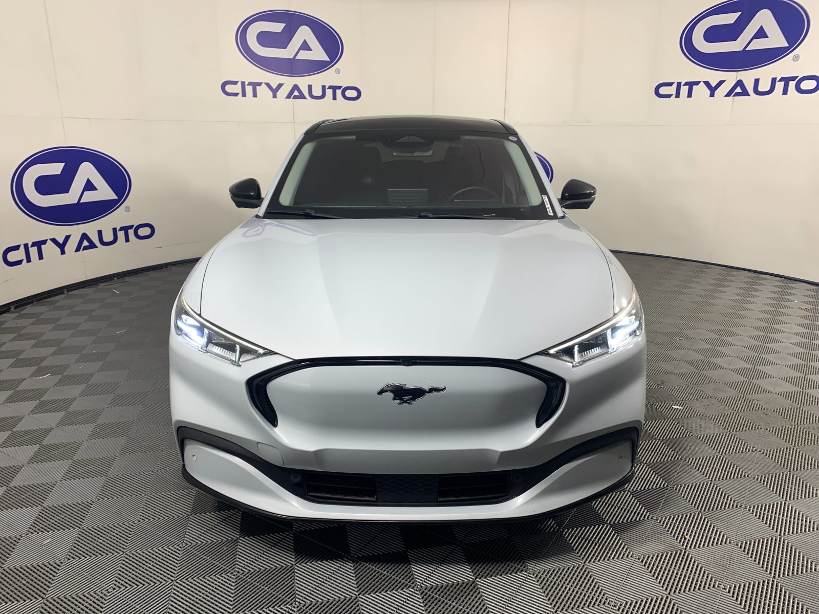 Used 2022 Ford Mustang Mach-E SUV
