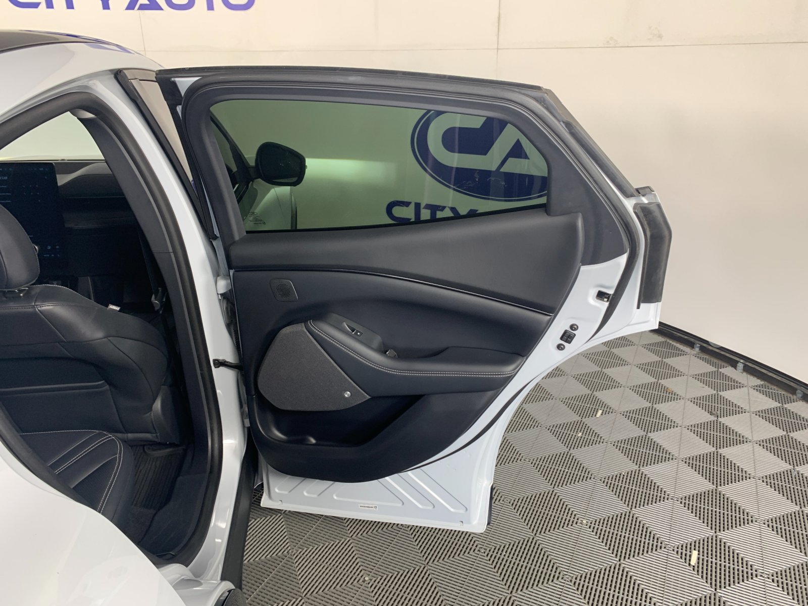 Used 2022 Ford Mustang Mach-E SUV