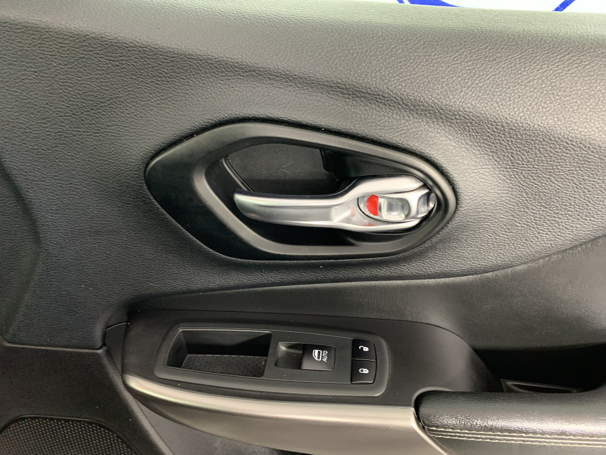 Used 2020 Jeep Cherokee SUV