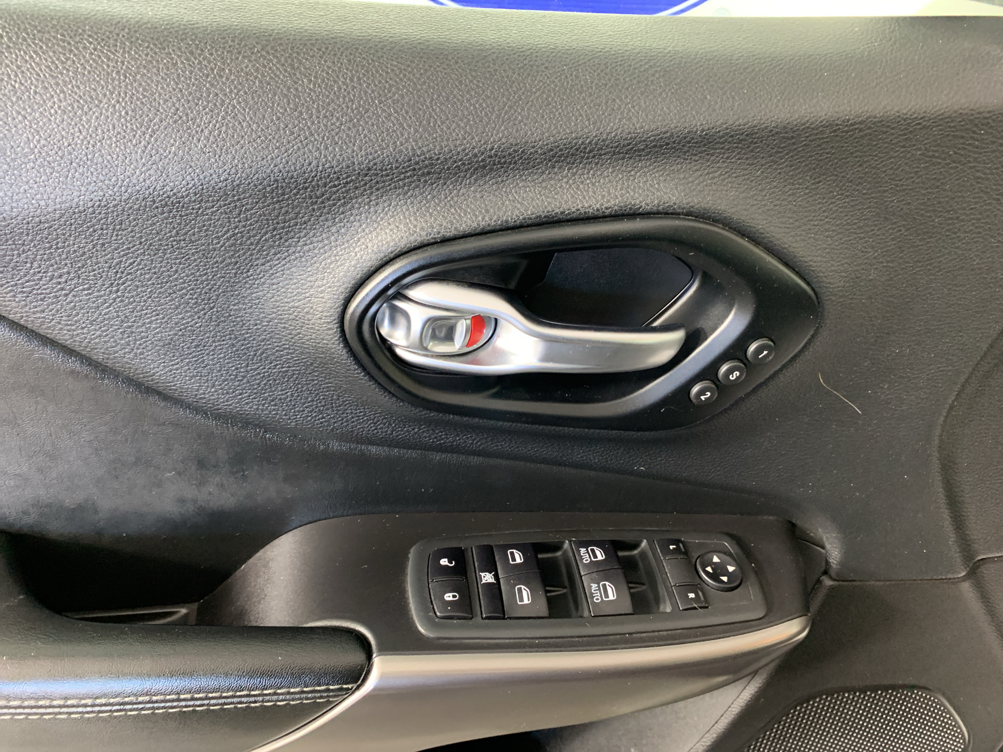 Used 2020 Jeep Cherokee SUV