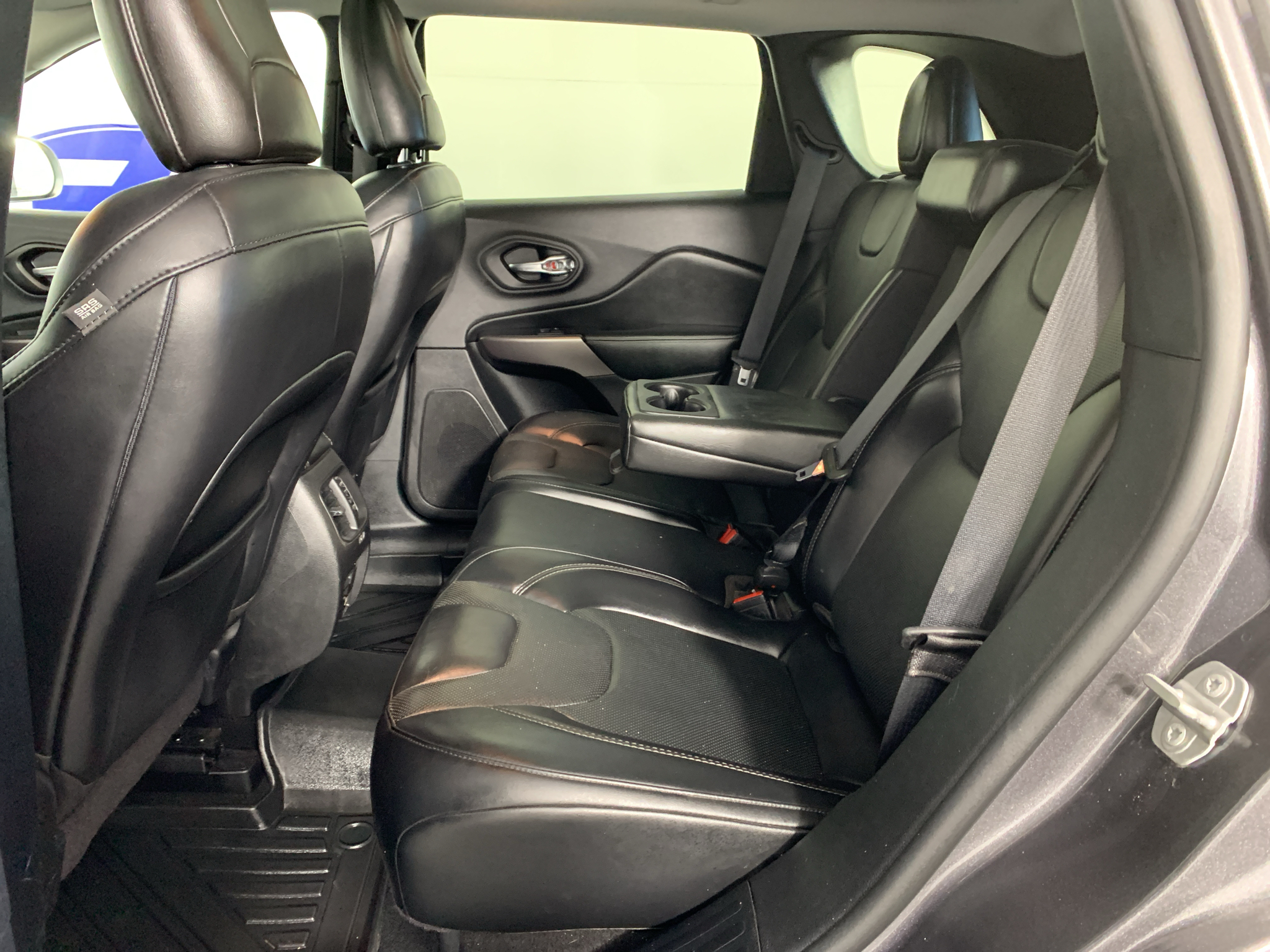 Used 2020 Jeep Cherokee SUV