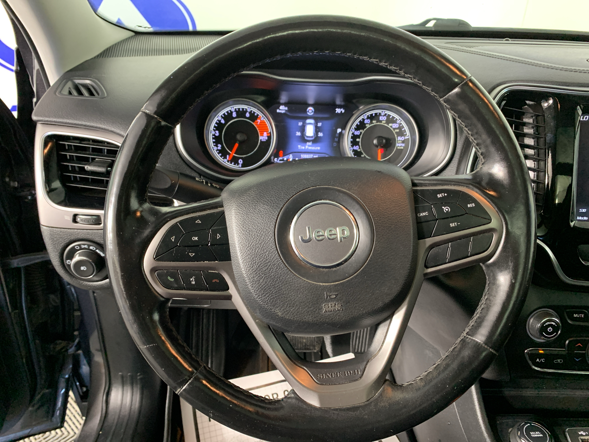 Used 2020 Jeep Cherokee SUV