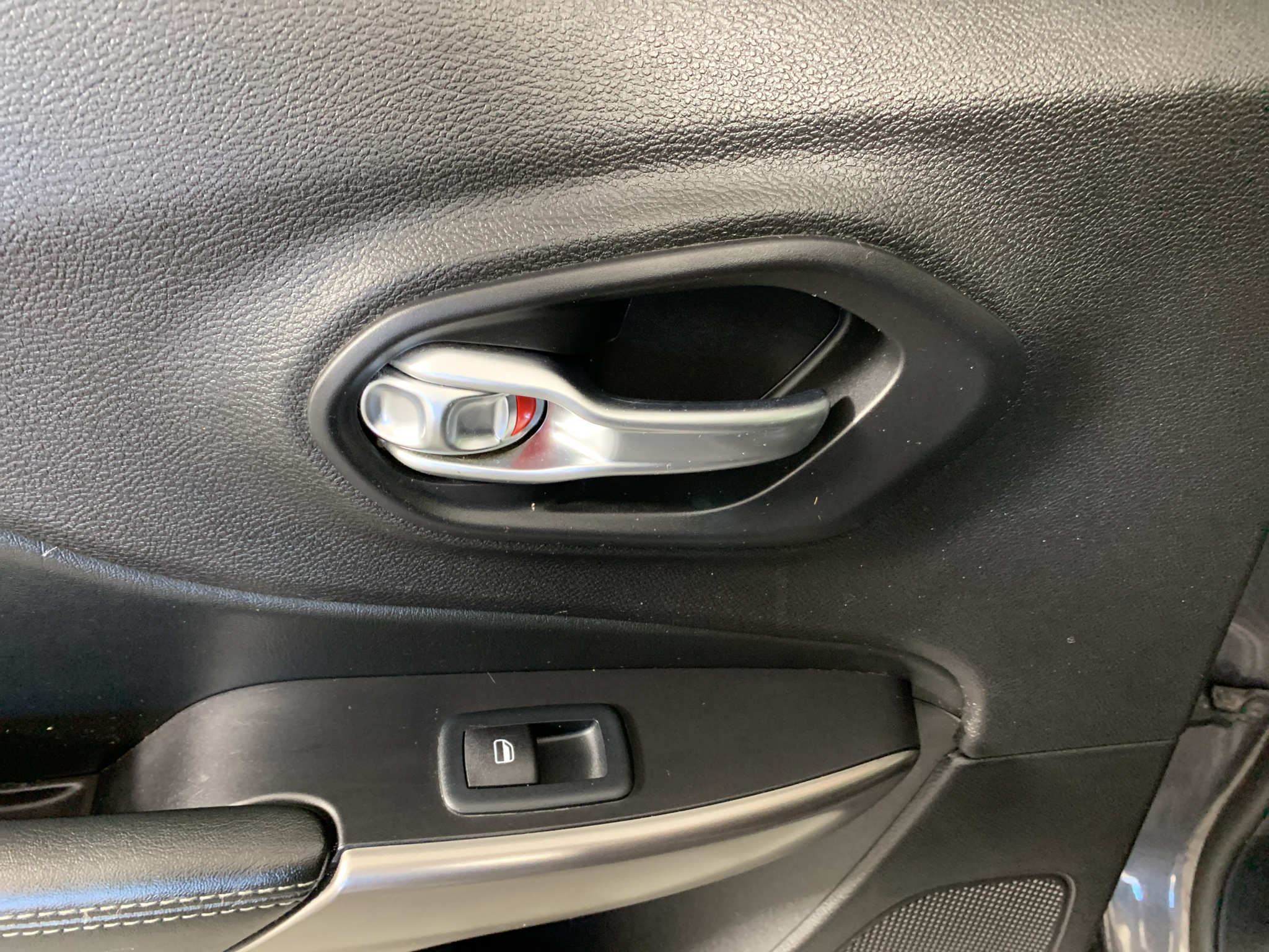 Used 2020 Jeep Cherokee SUV