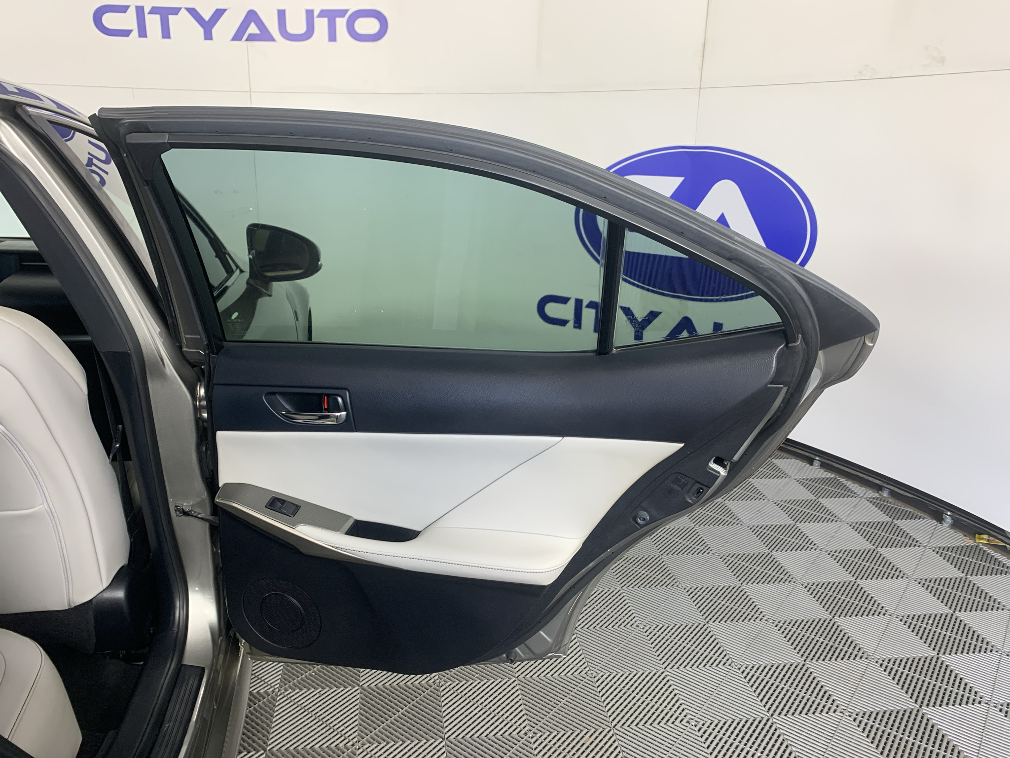 Used 2015 Lexus IS 250 Sedan