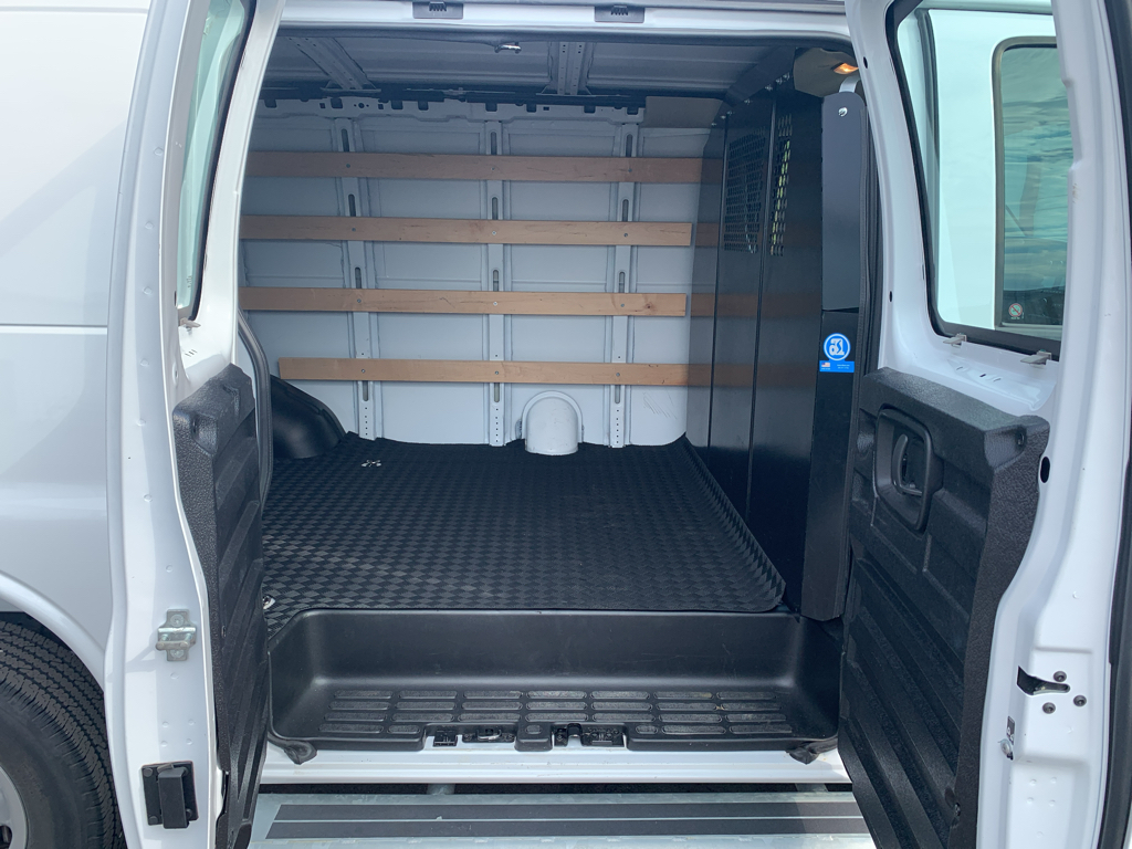Used 2025 GMC Savana 2500 Van