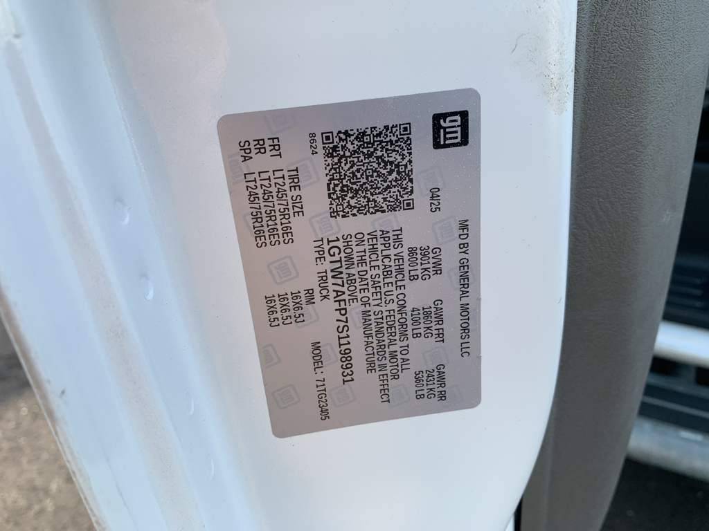 Used 2025 GMC Savana 2500 Van