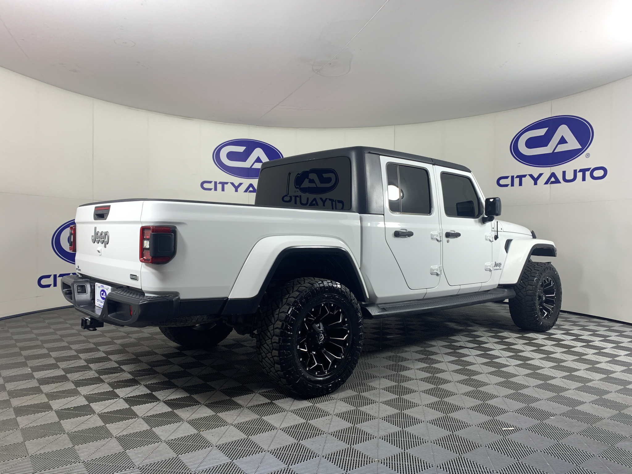Used 2020 Jeep Gladiator Truck