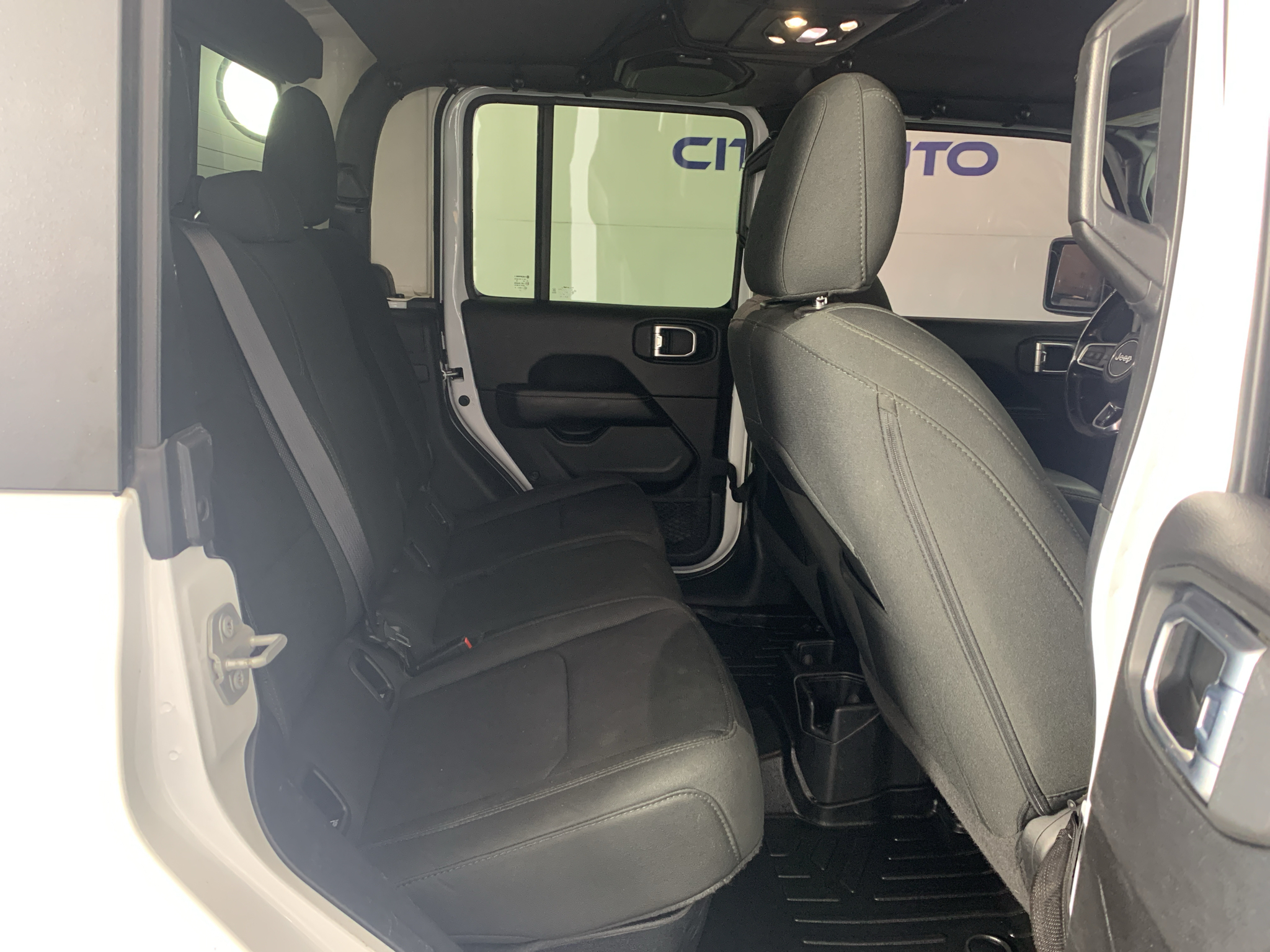 Used 2020 Jeep Gladiator Truck