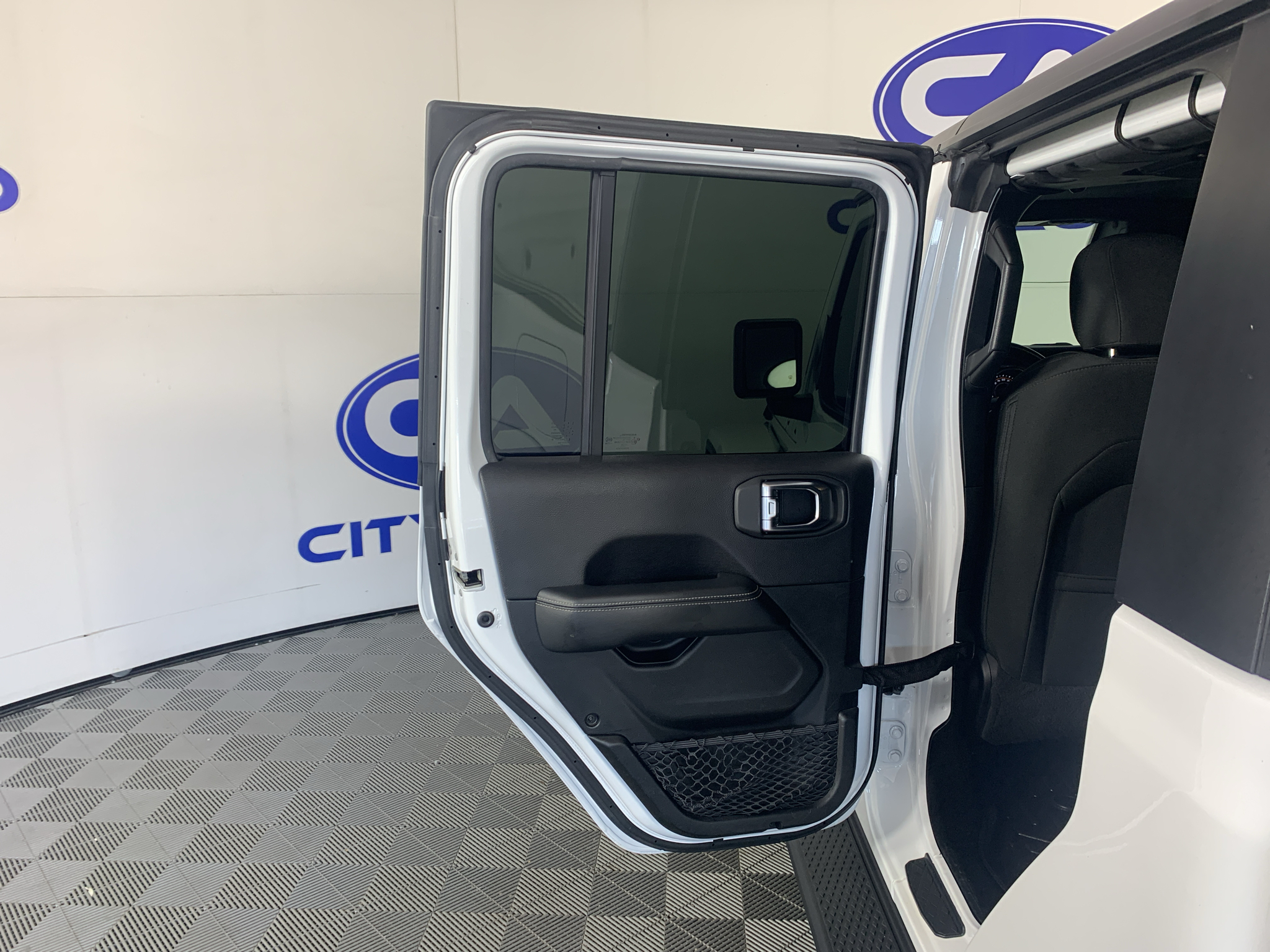 Used 2020 Jeep Gladiator Truck