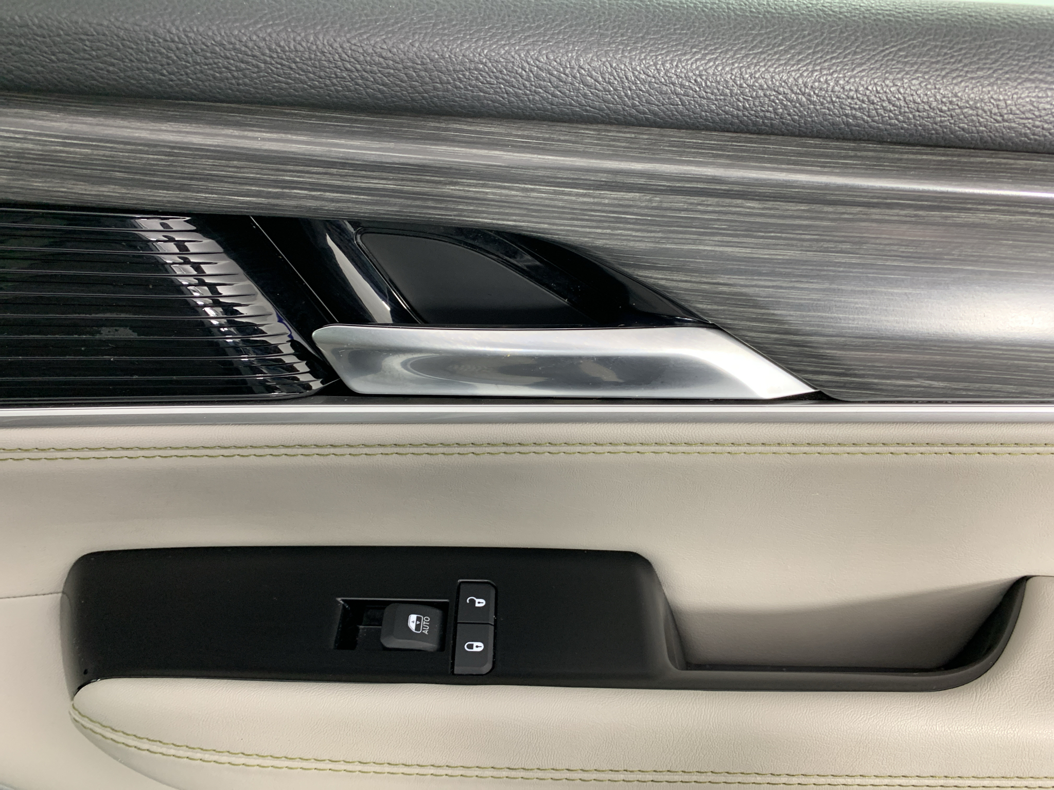 Used 2024 Jeep Wagoneer SUV
