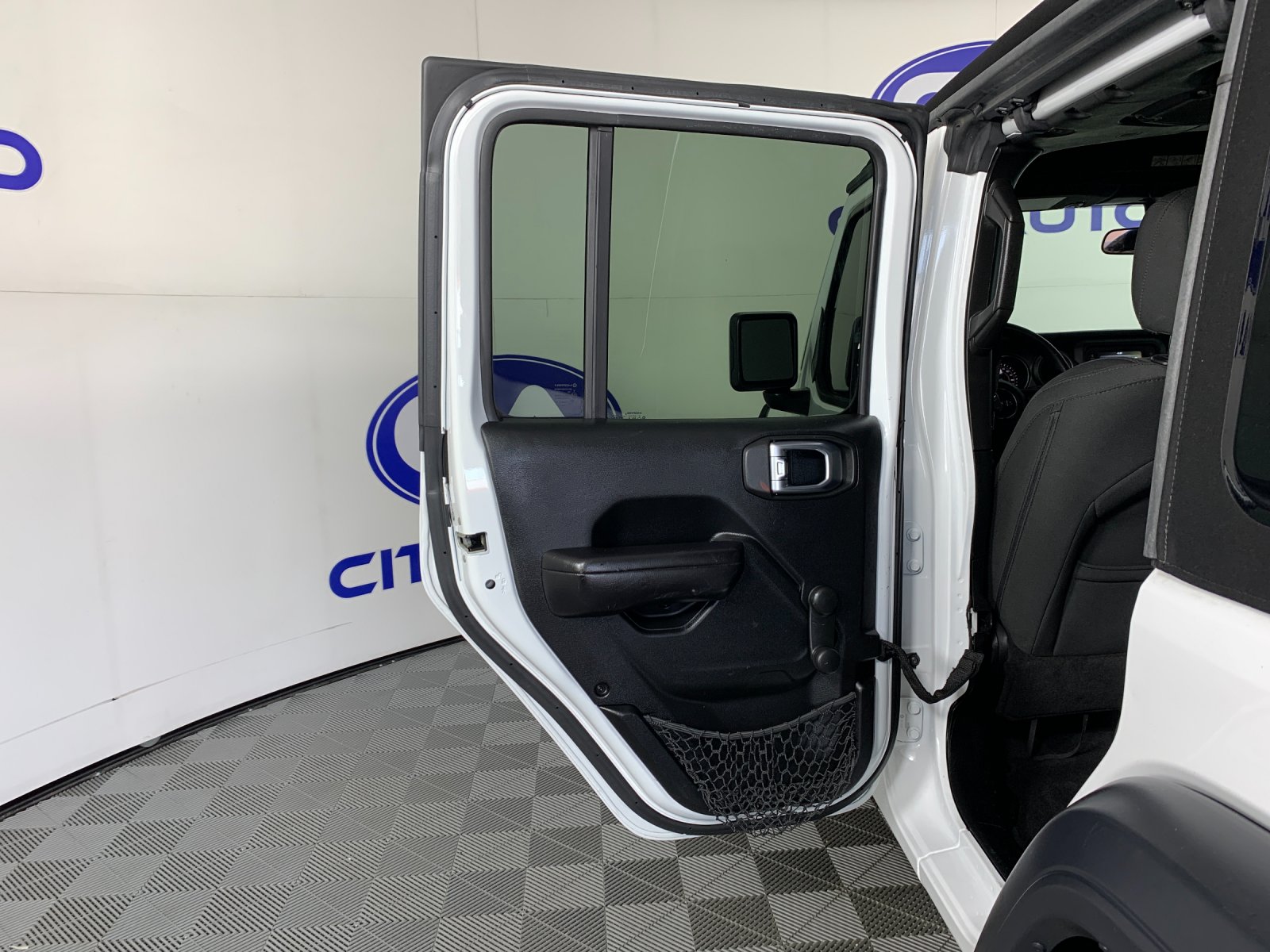 Used 2019 Jeep Wrangler SUV