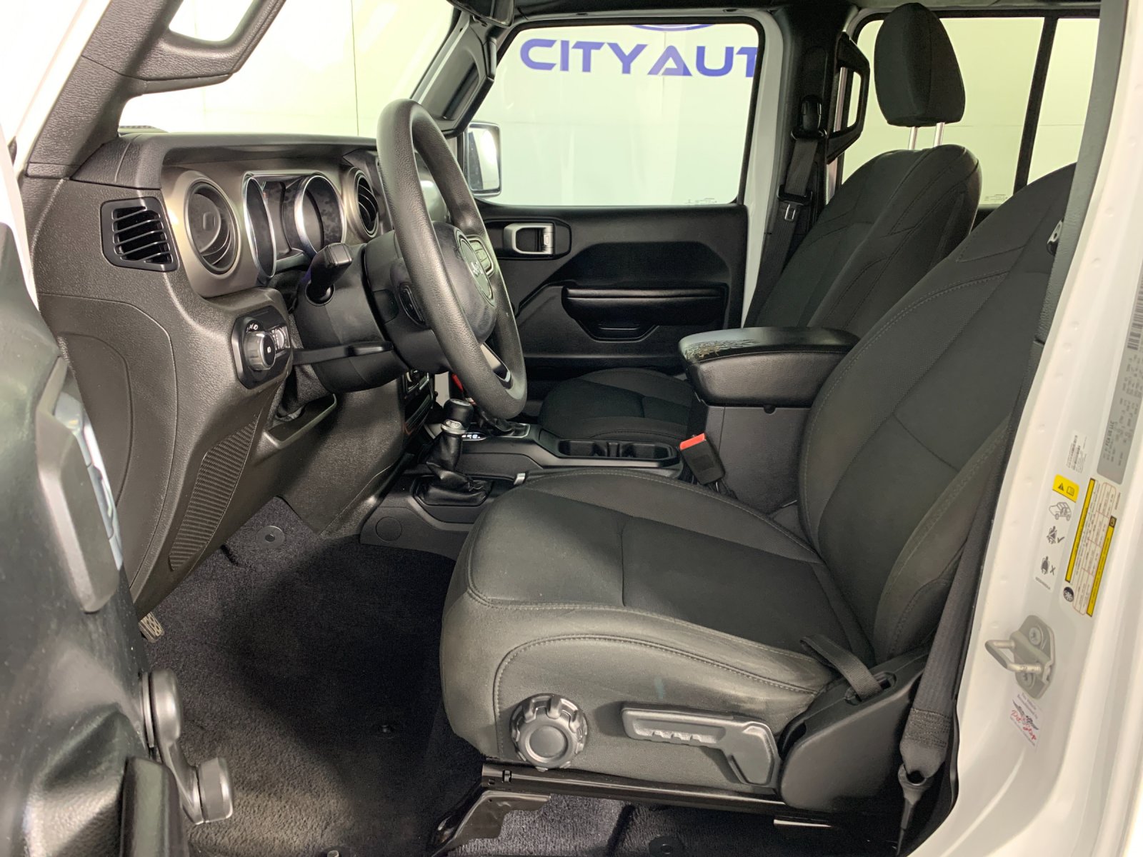 Used 2019 Jeep Wrangler SUV