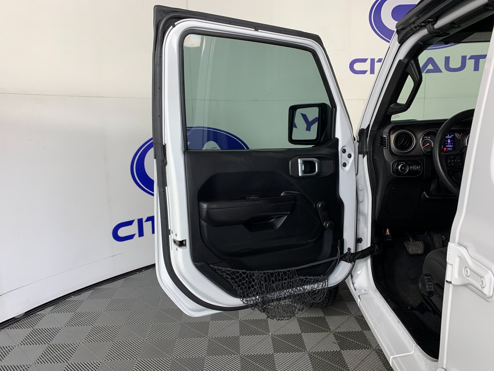 Used 2019 Jeep Wrangler SUV