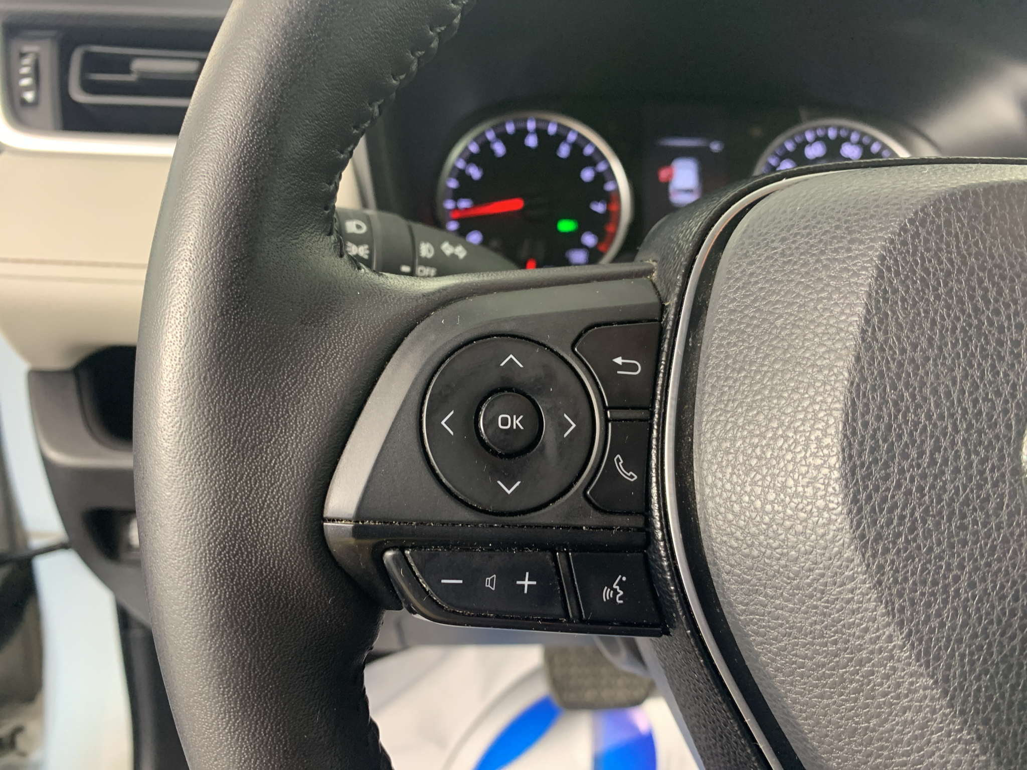 Used 2021 Toyota RAV4 SUV