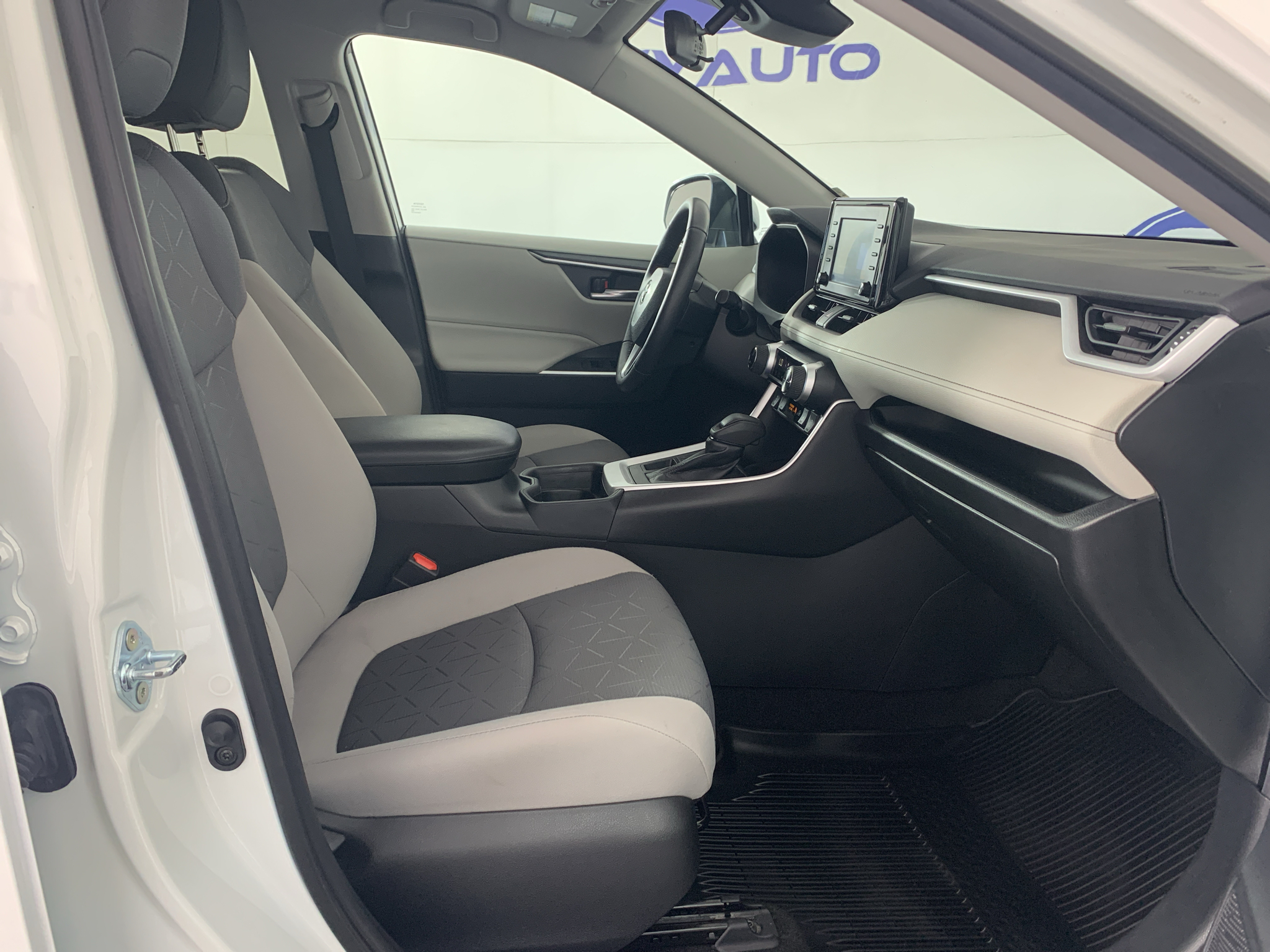 Used 2021 Toyota RAV4 SUV