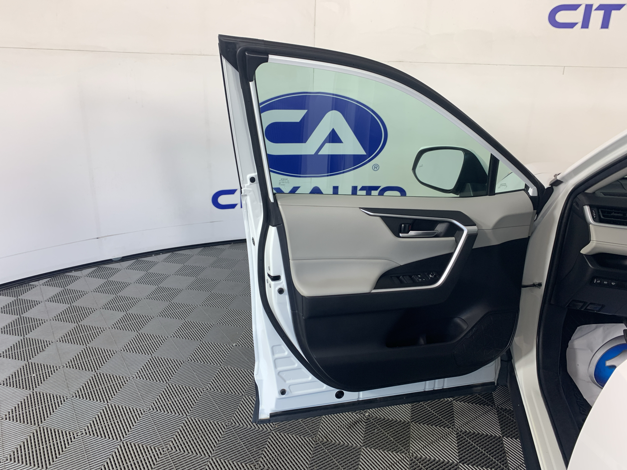 Used 2021 Toyota RAV4 SUV