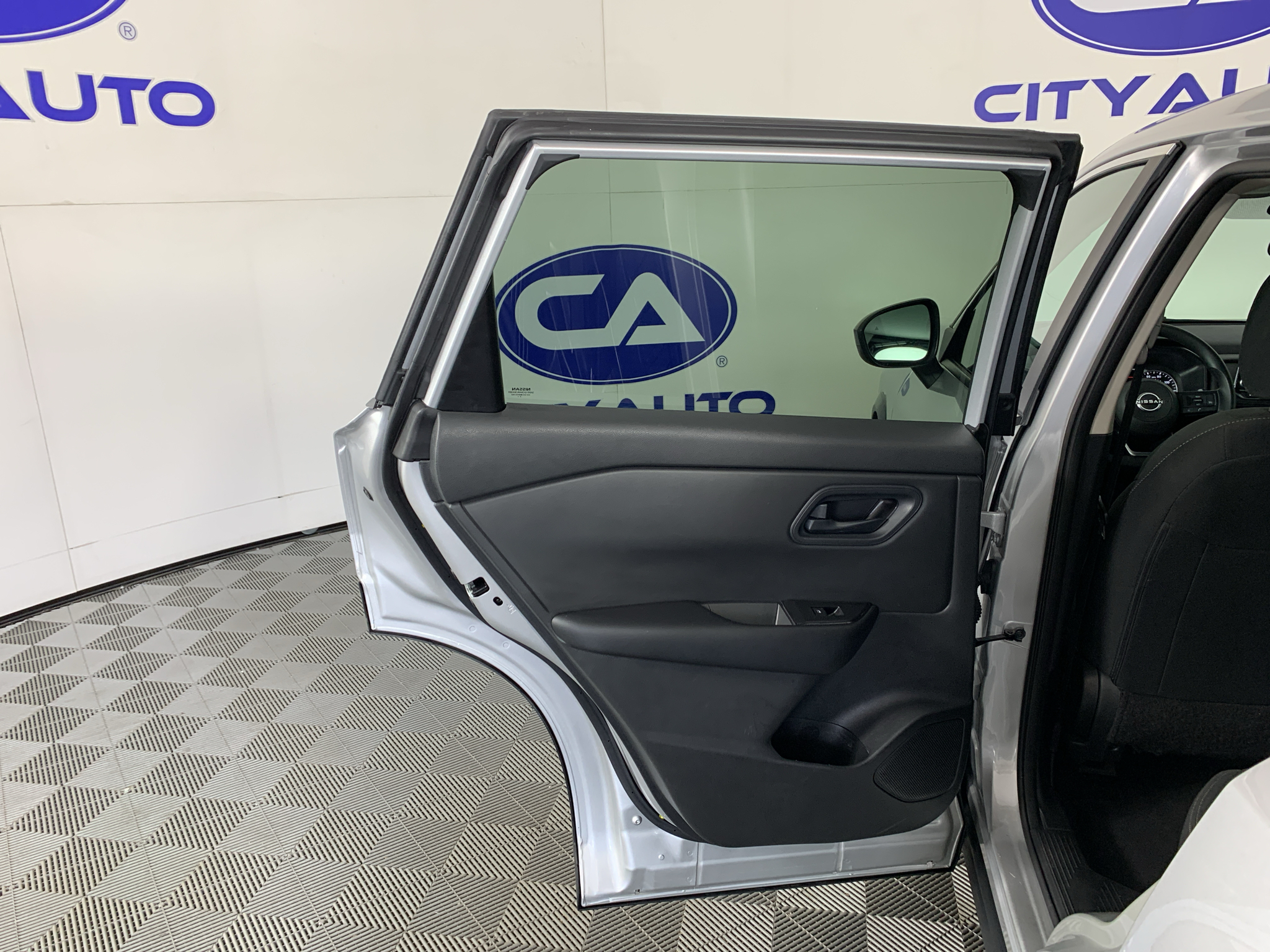 Used 2024 Nissan Rogue SUV