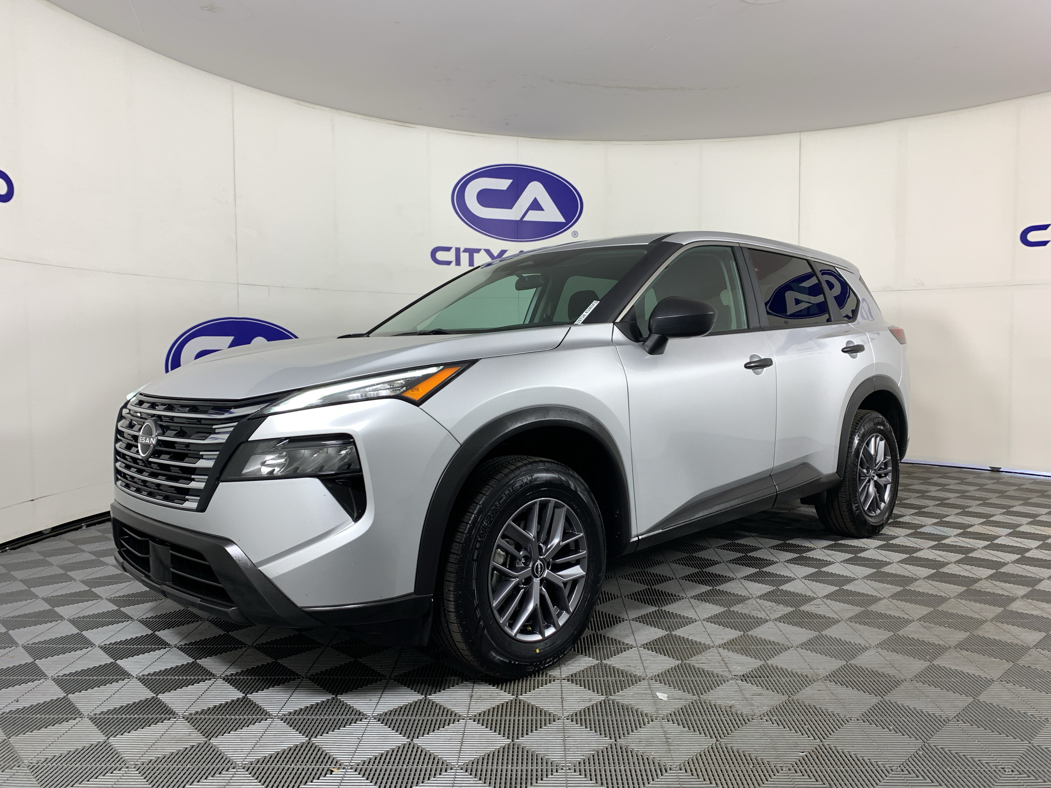 Used 2024 Nissan Rogue SUV