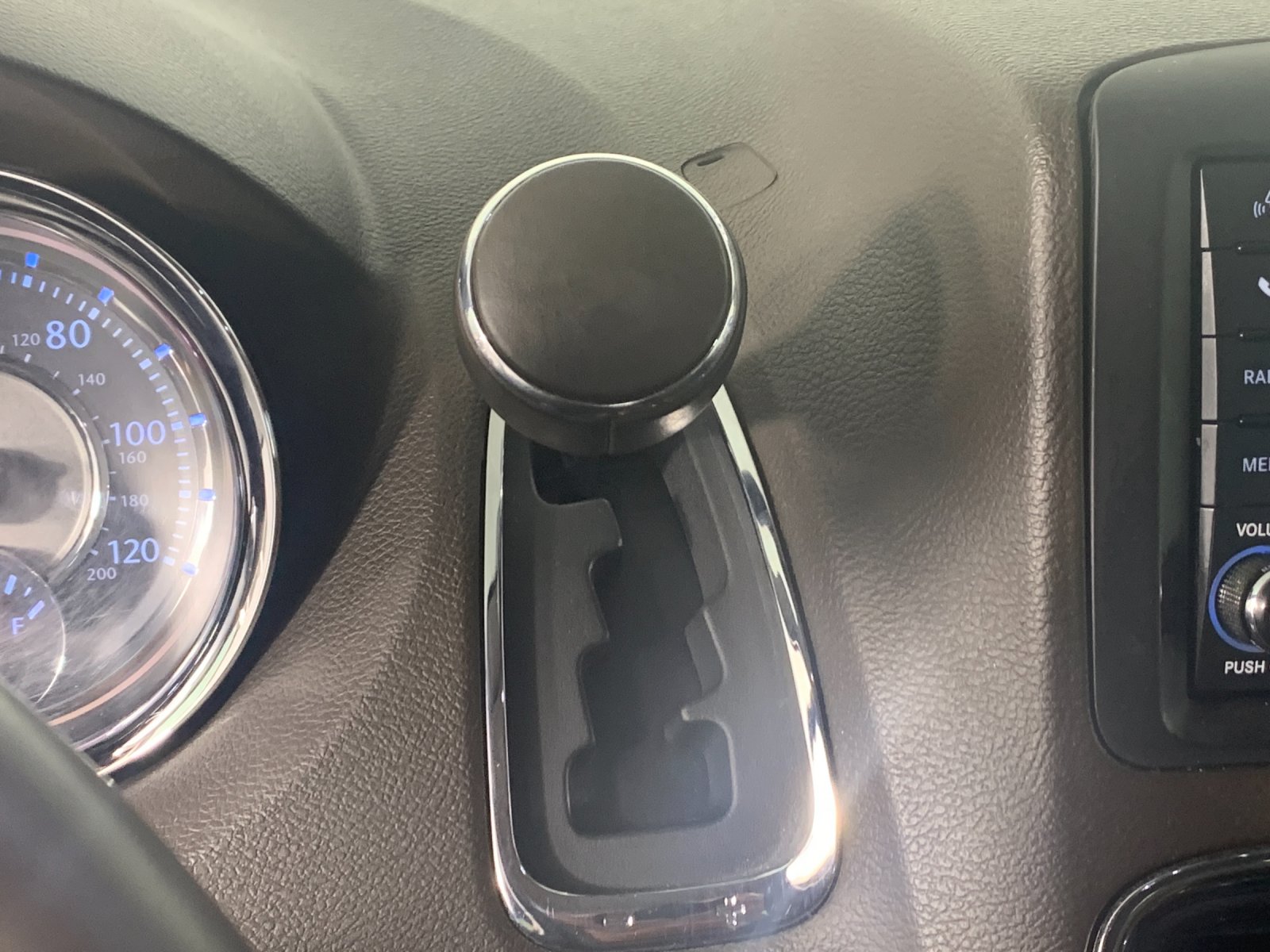 Used 2015 Chrysler Town & Country Van