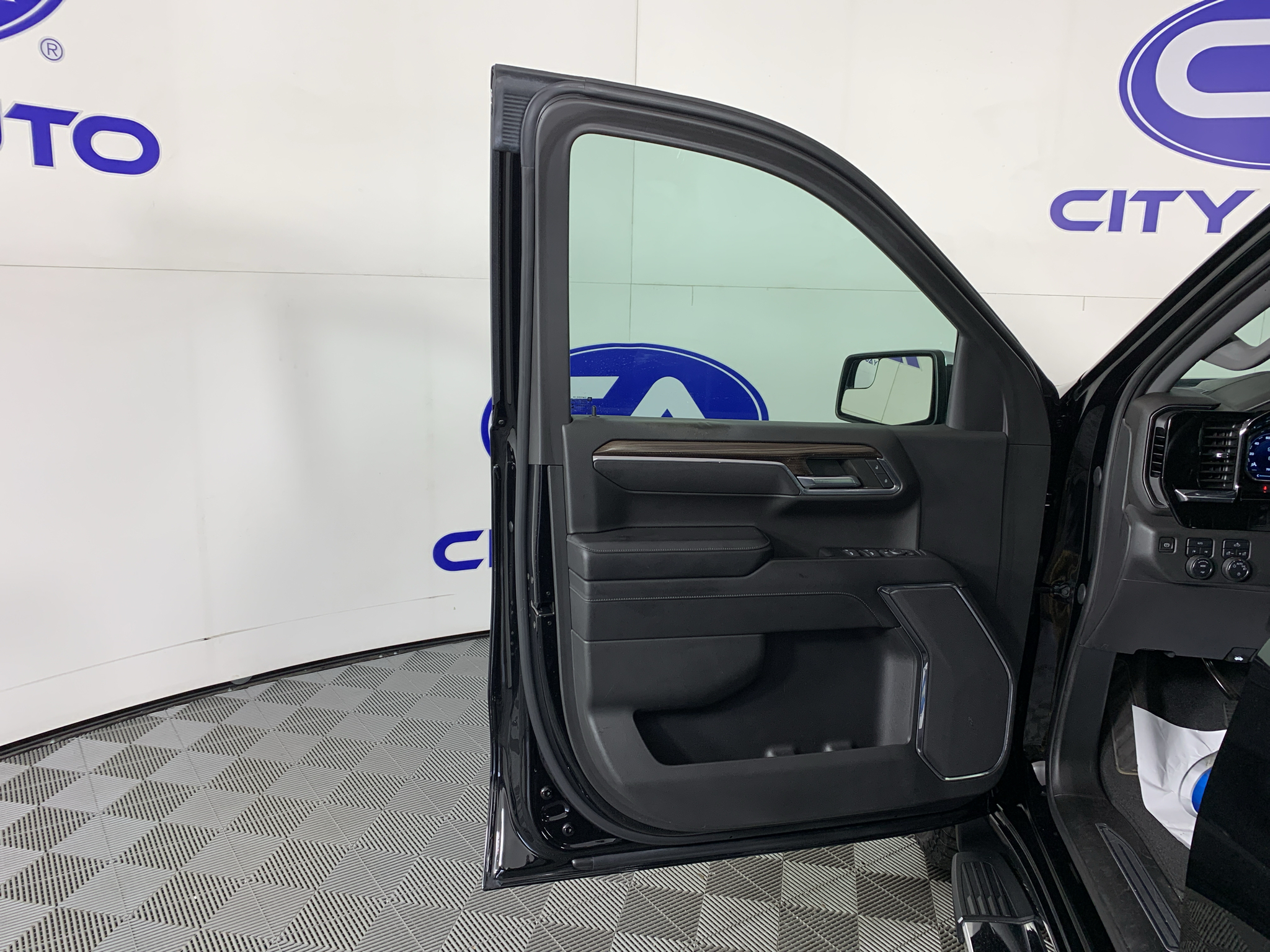 Used 2023 Chevrolet Silverado 1500 Truck