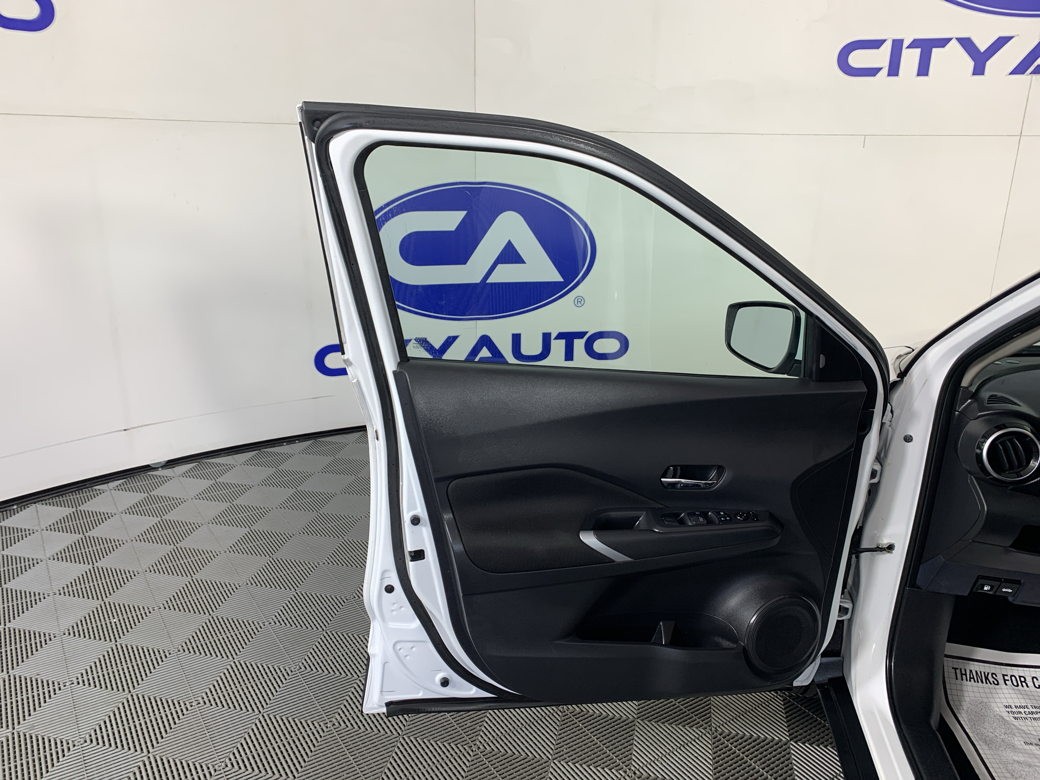 Used 2022 Nissan Kicks SUV