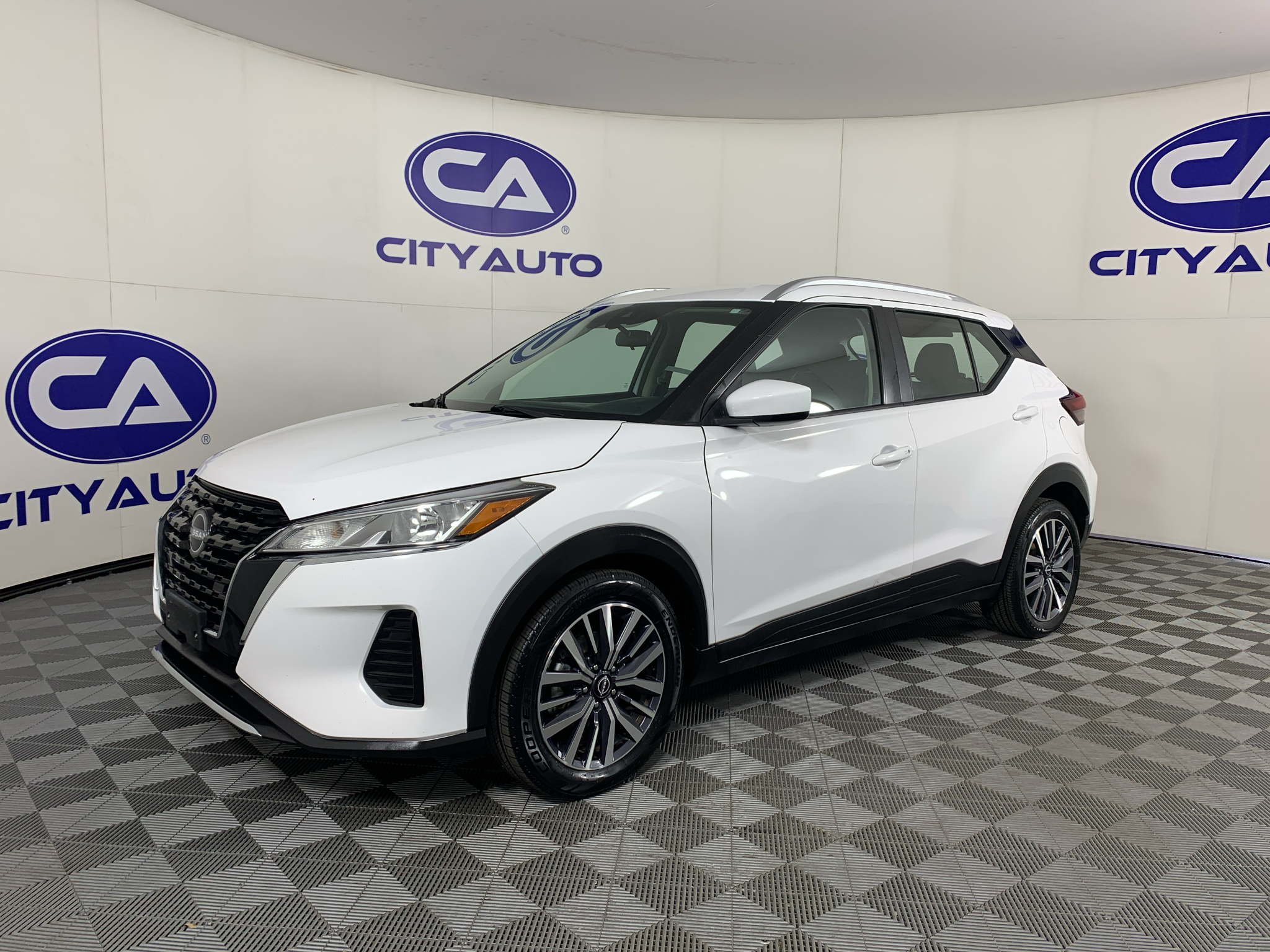 Used 2022 Nissan Kicks SUV