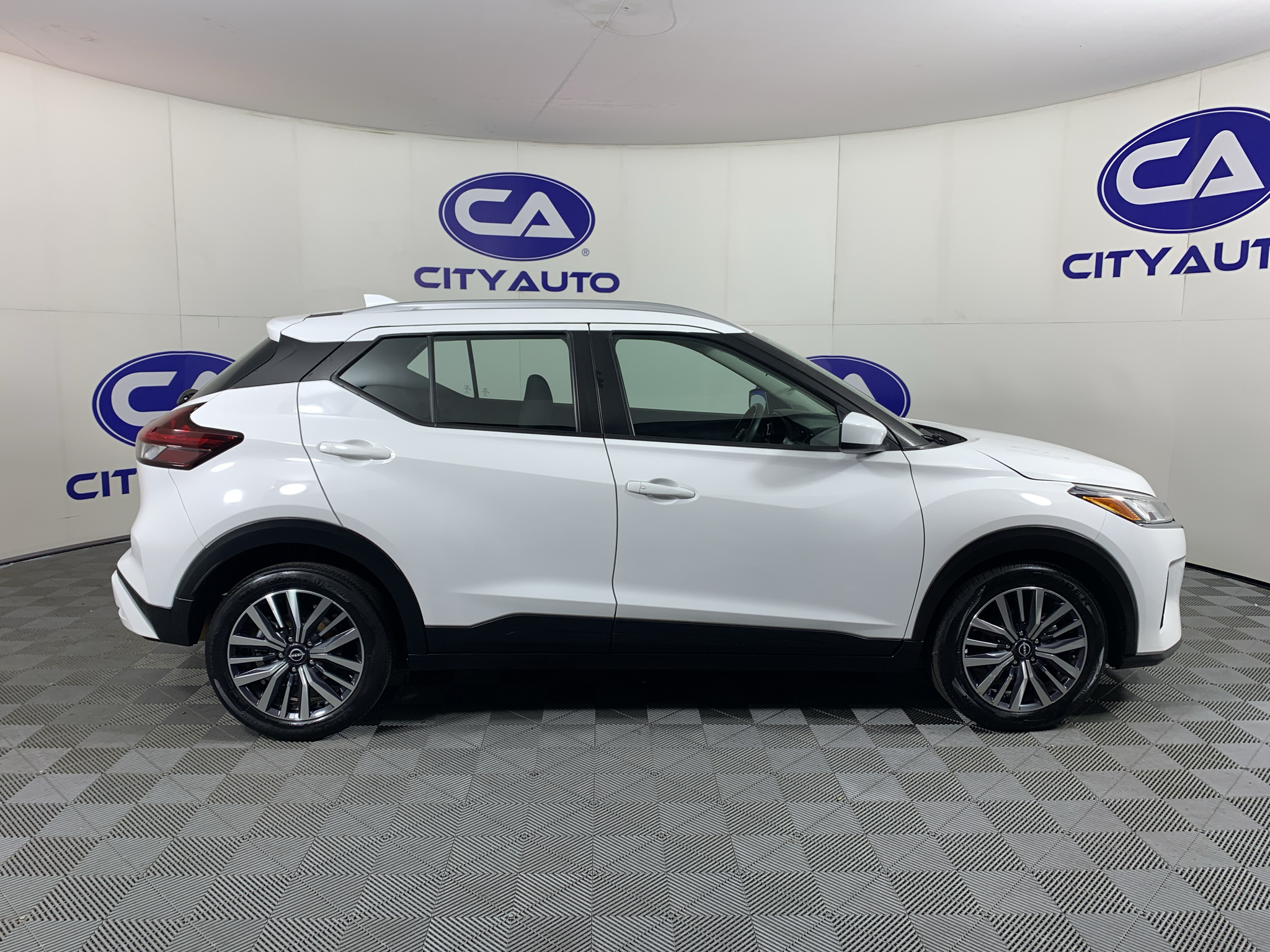 Used 2022 Nissan Kicks SUV
