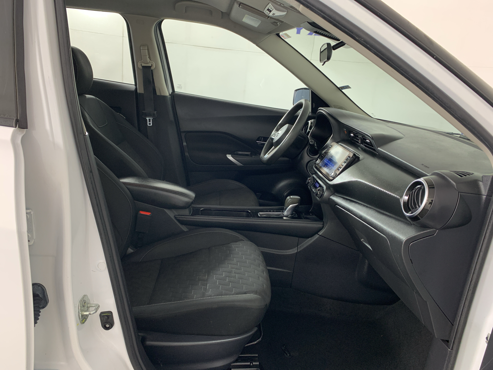 Used 2022 Nissan Kicks SUV