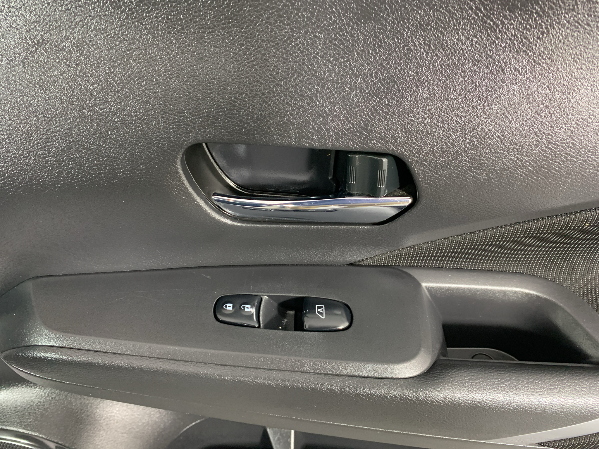 Used 2022 Nissan Kicks SUV