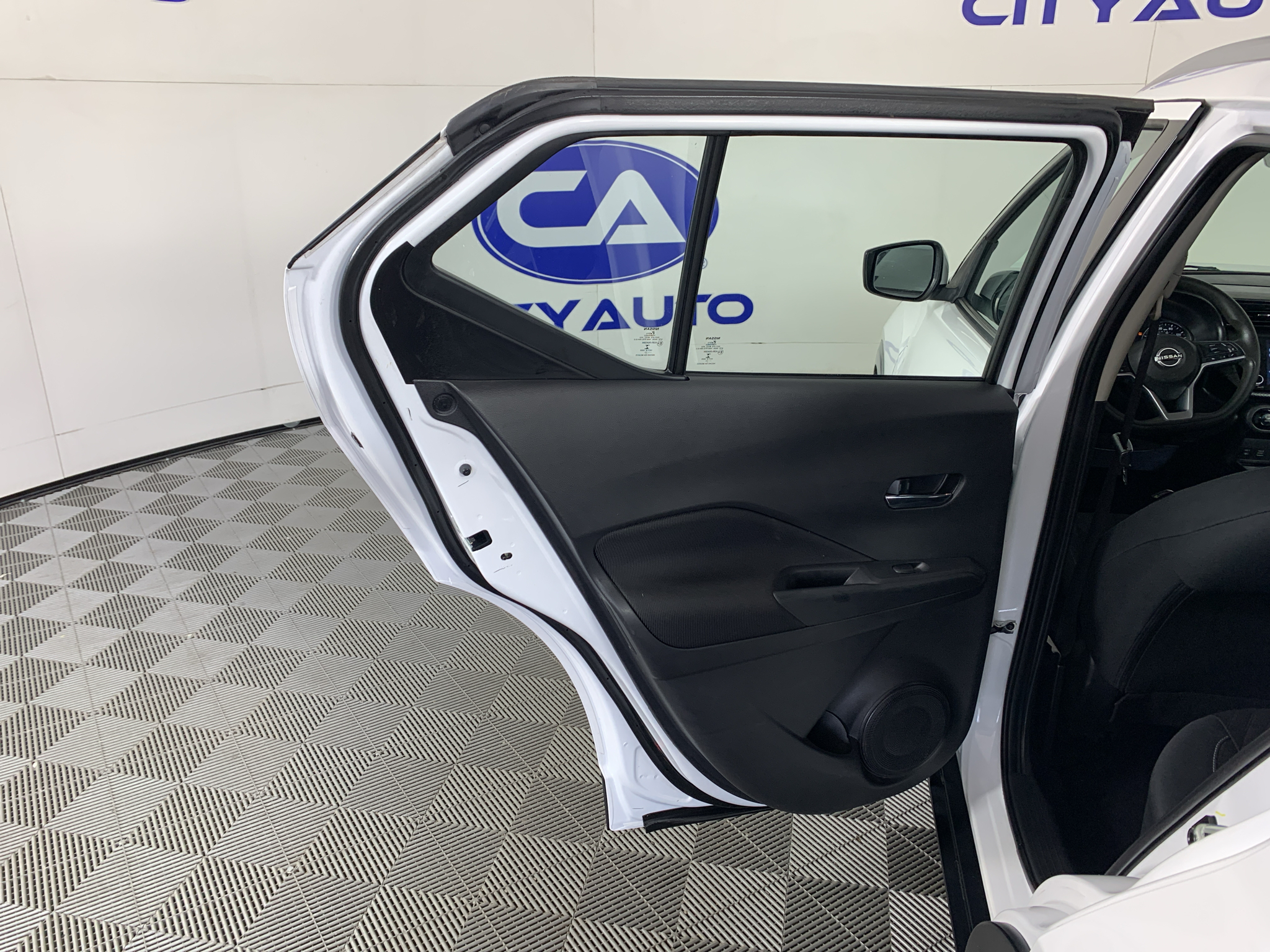 Used 2022 Nissan Kicks SUV
