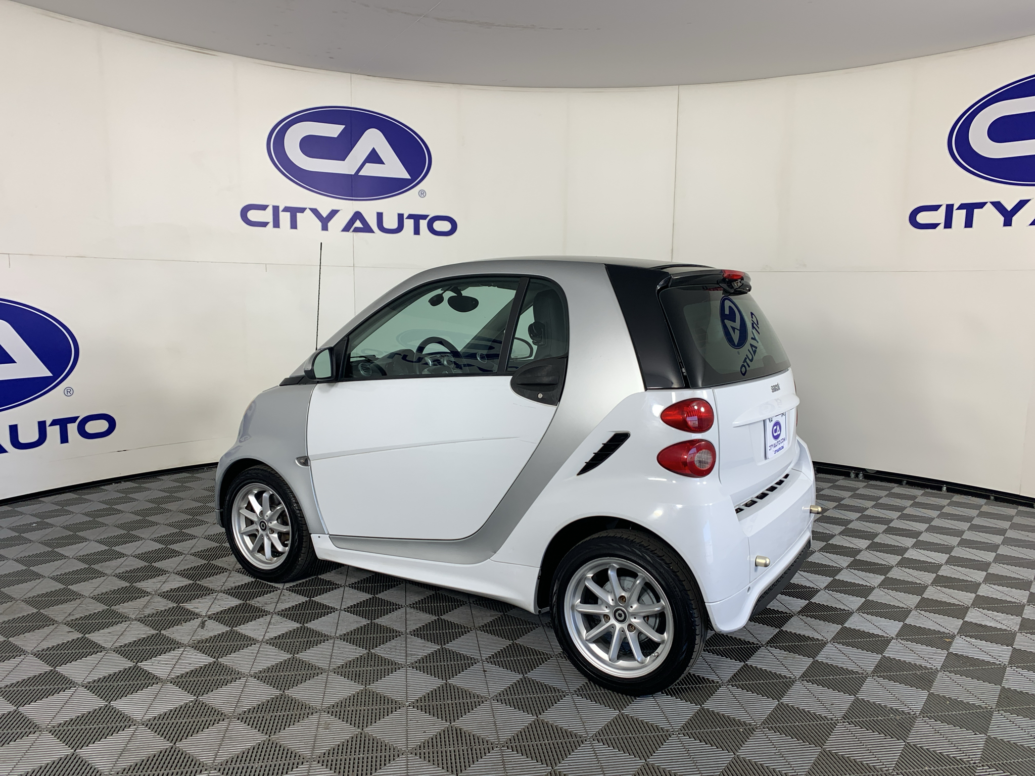 Used 2015 Smart fortwo Coupe