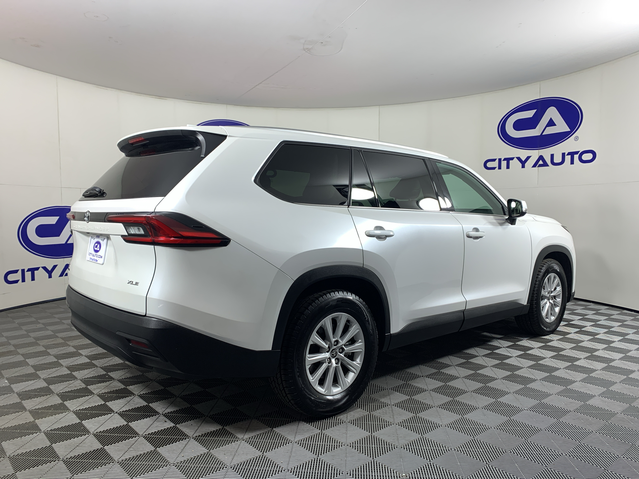 Used 2025 Toyota Grand Highlander SUV