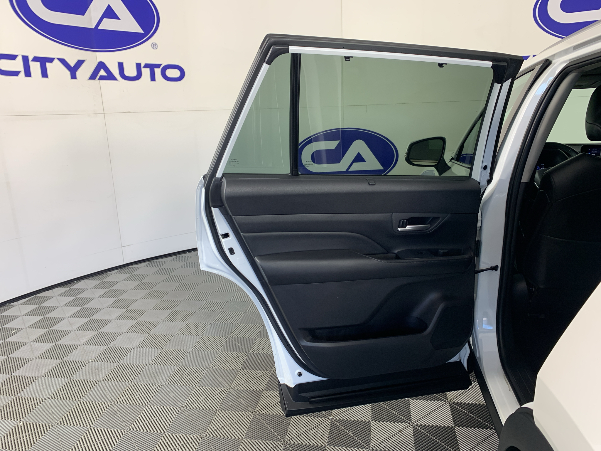 Used 2025 Toyota Grand Highlander SUV
