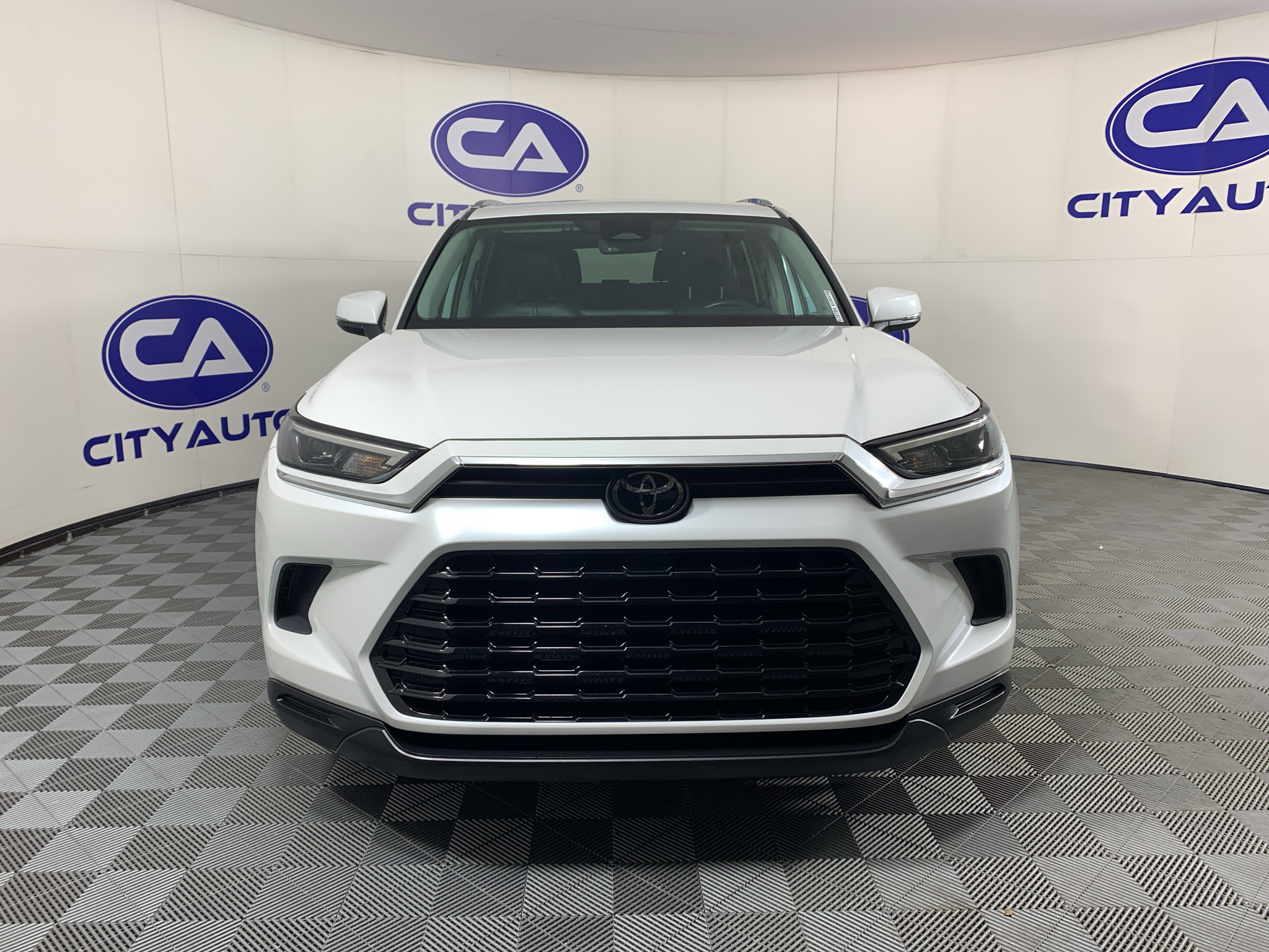 Used 2025 Toyota Grand Highlander SUV
