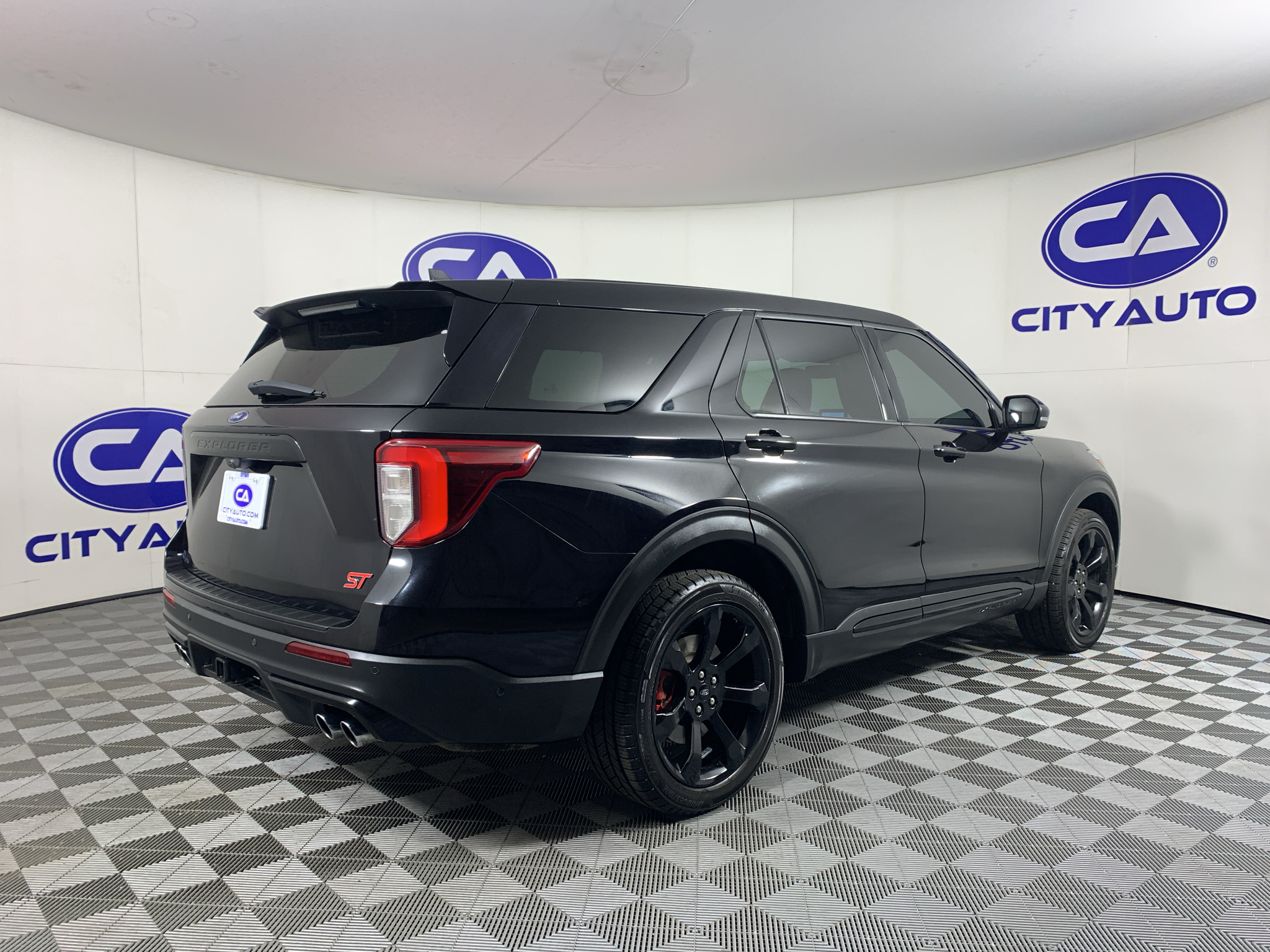 Used 2022 Ford Explorer SUV