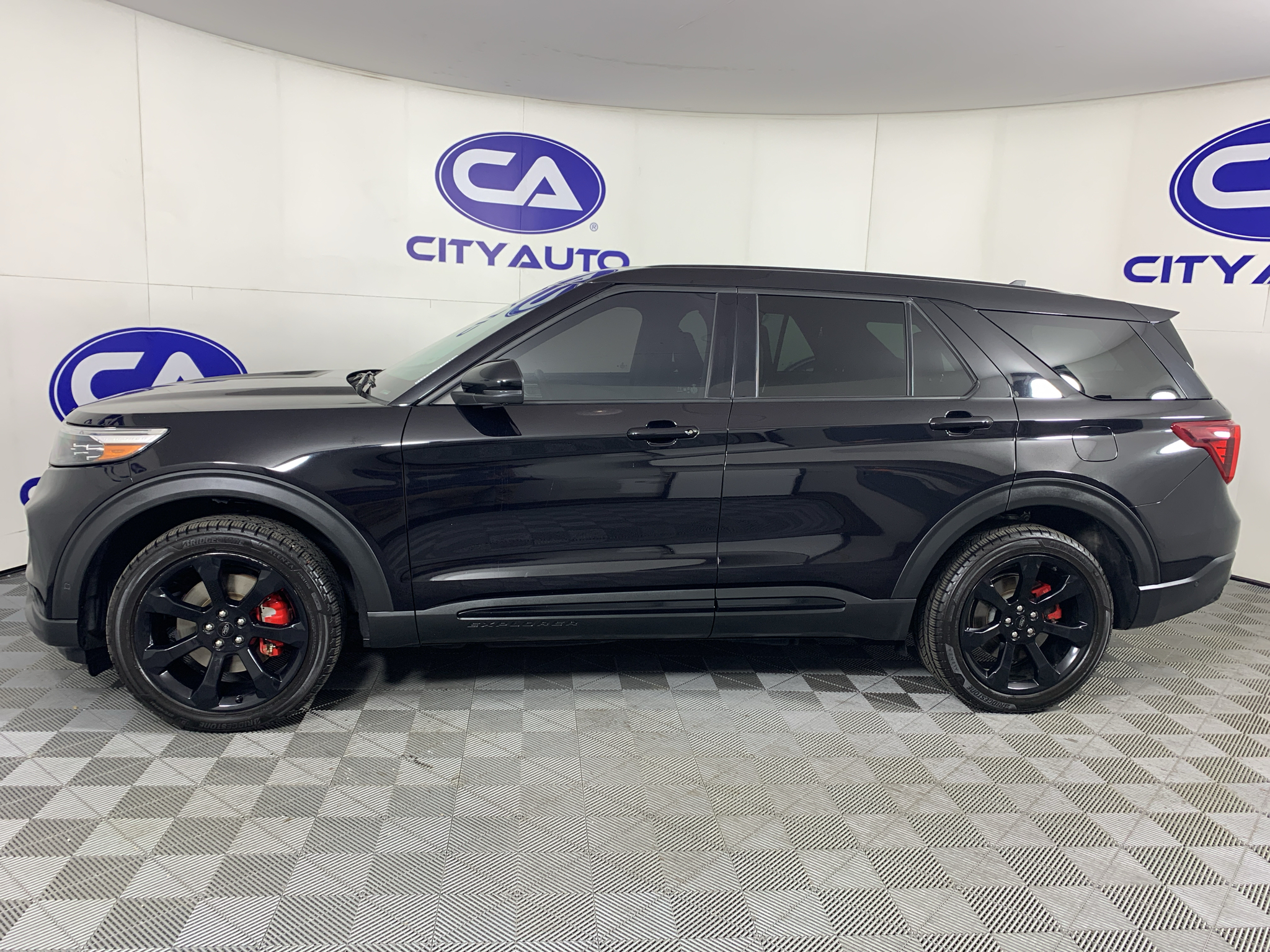 Used 2022 Ford Explorer SUV
