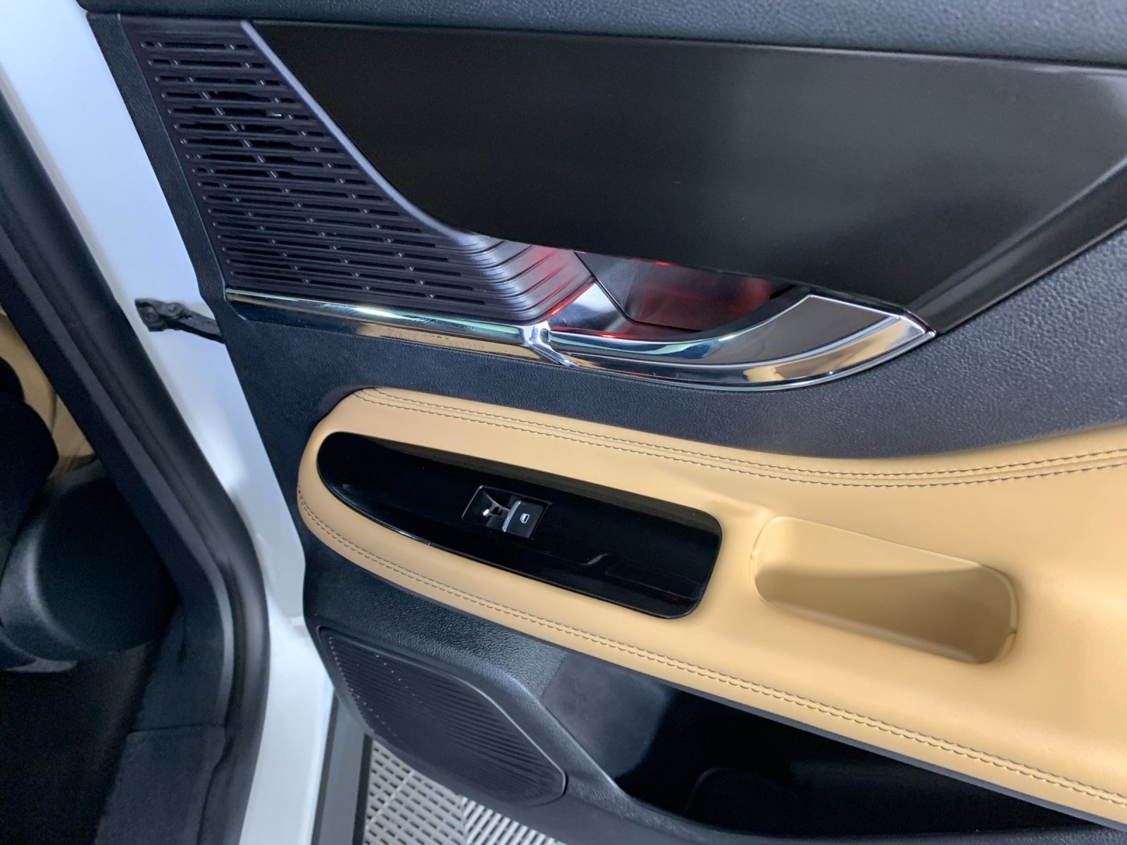 Used 2022 Lincoln Corsair SUV