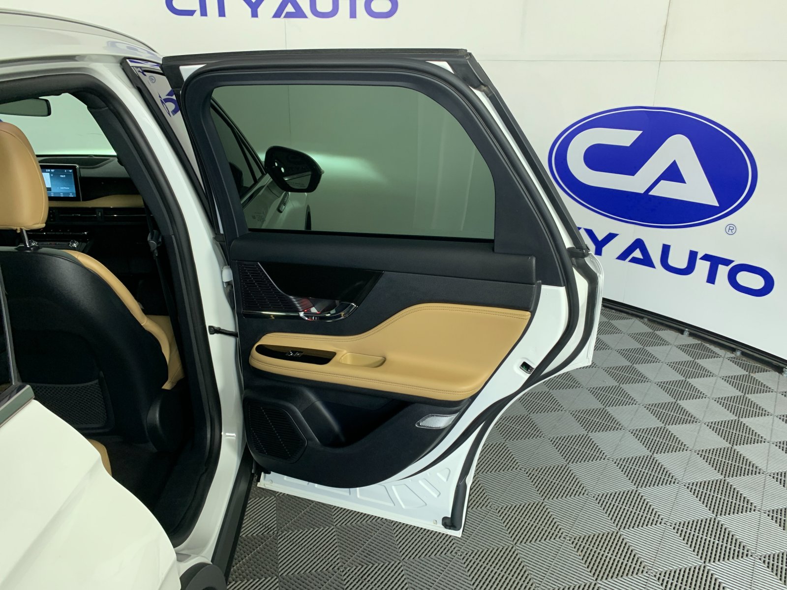 Used 2022 Lincoln Corsair SUV