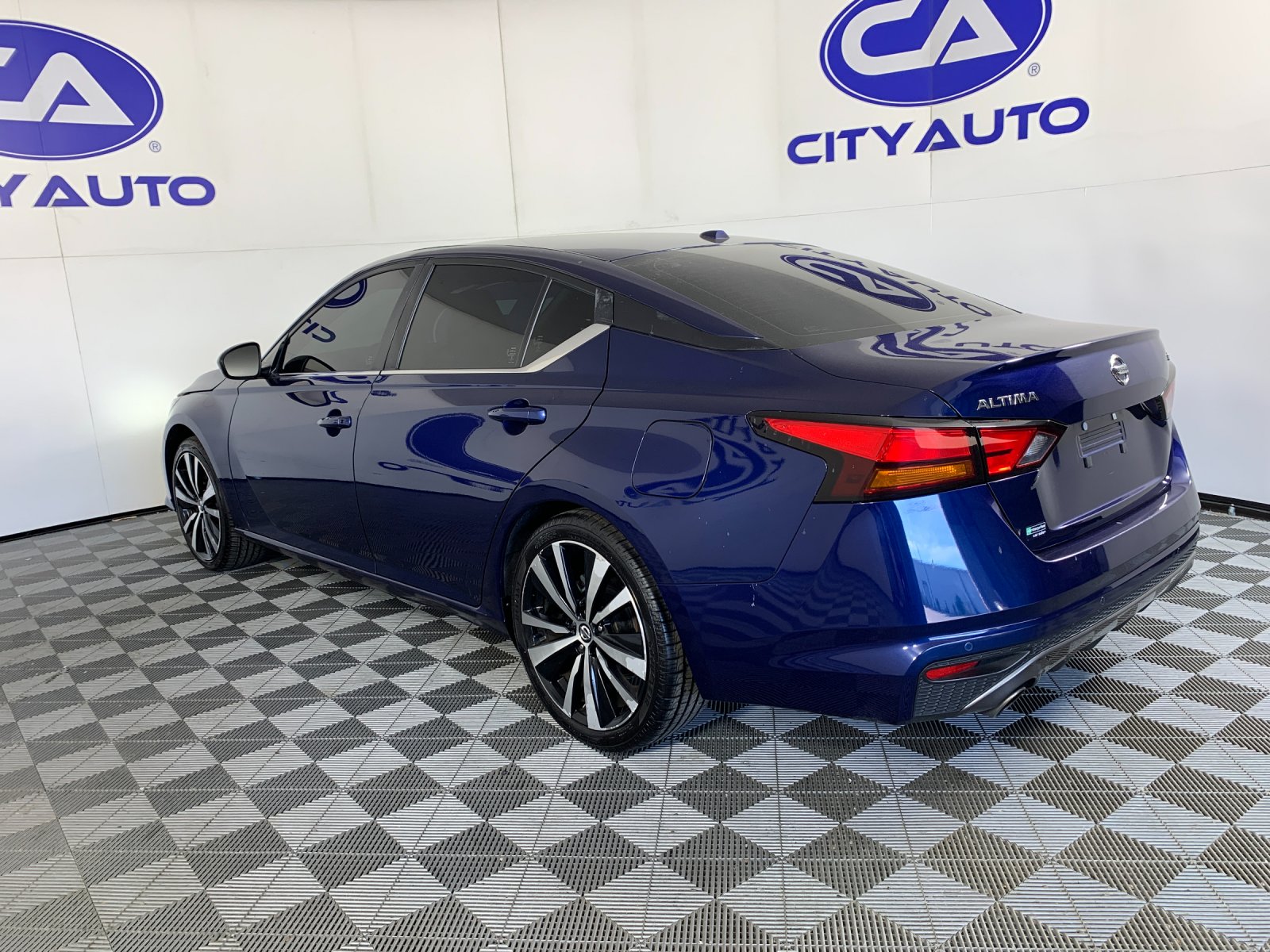 Used 2022 Nissan Altima Sedan