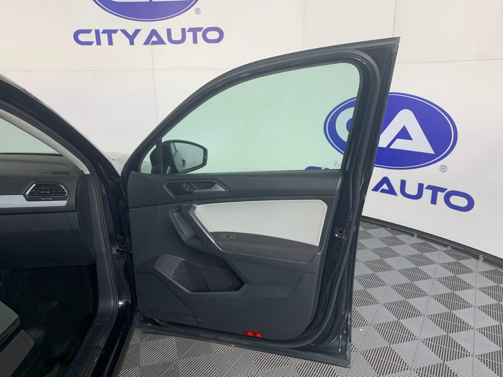Used 2021 Volkswagen Tiguan SUV
