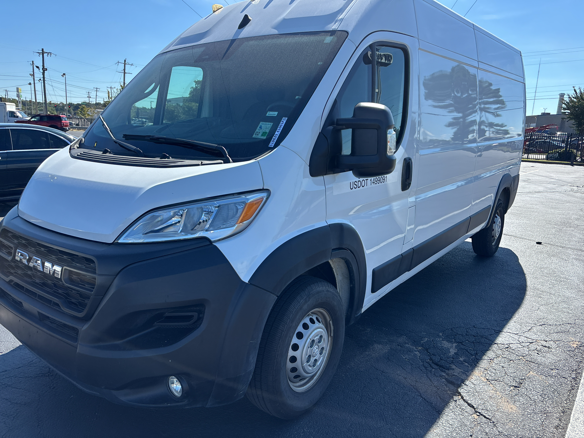 Vehicle photo 21