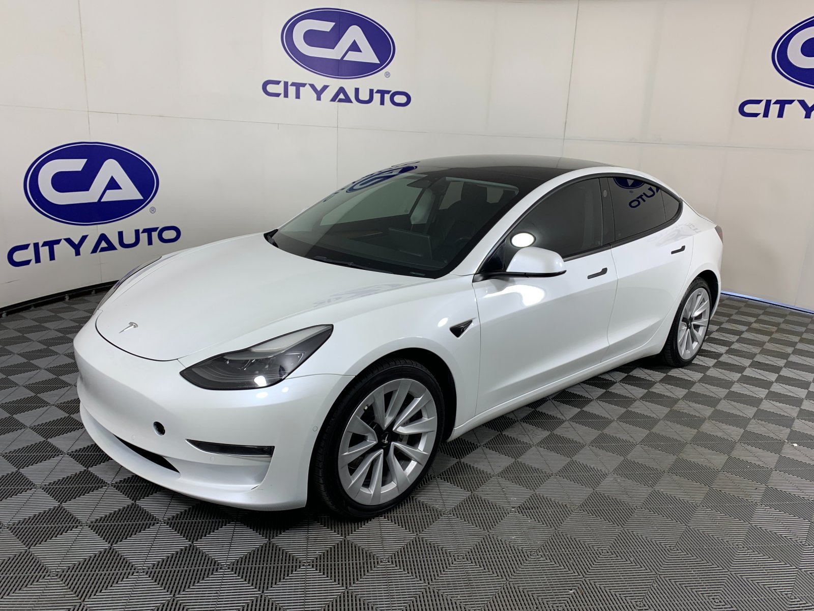 Used 2022 Tesla Model 3 Sedan