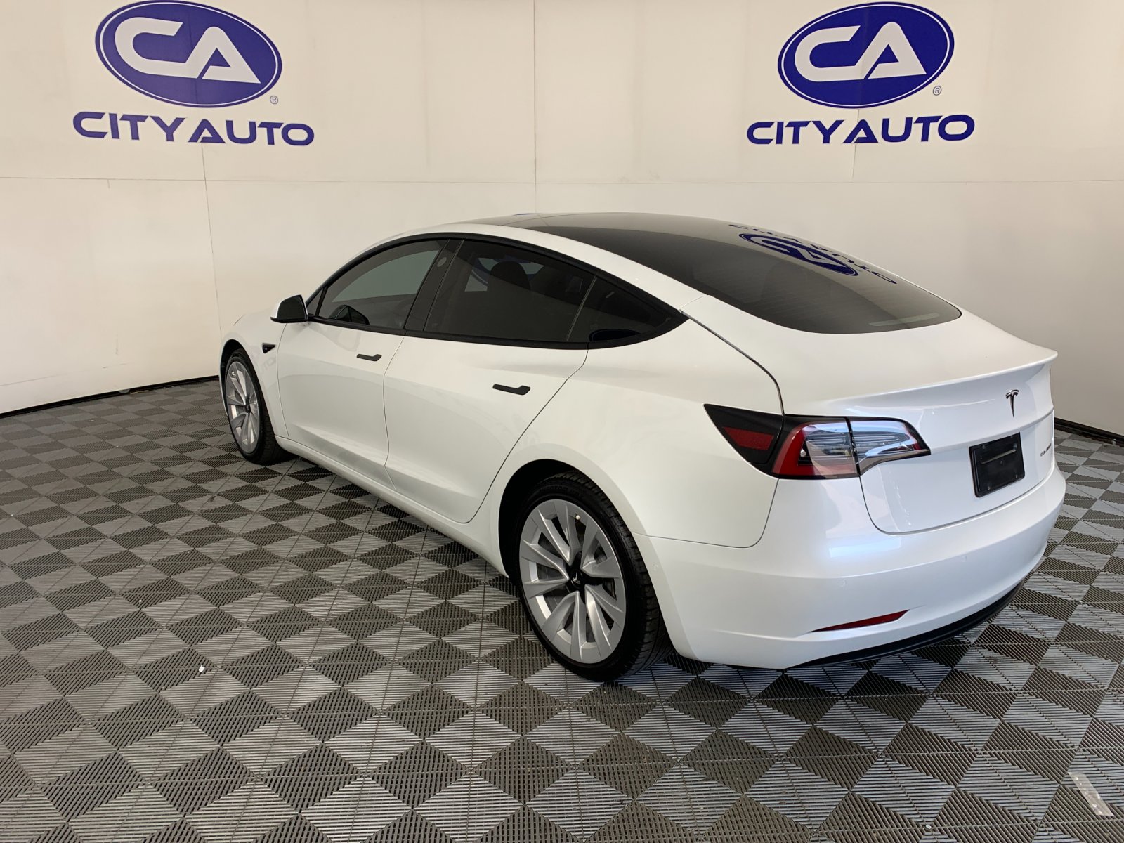 Used 2022 Tesla Model 3 Sedan