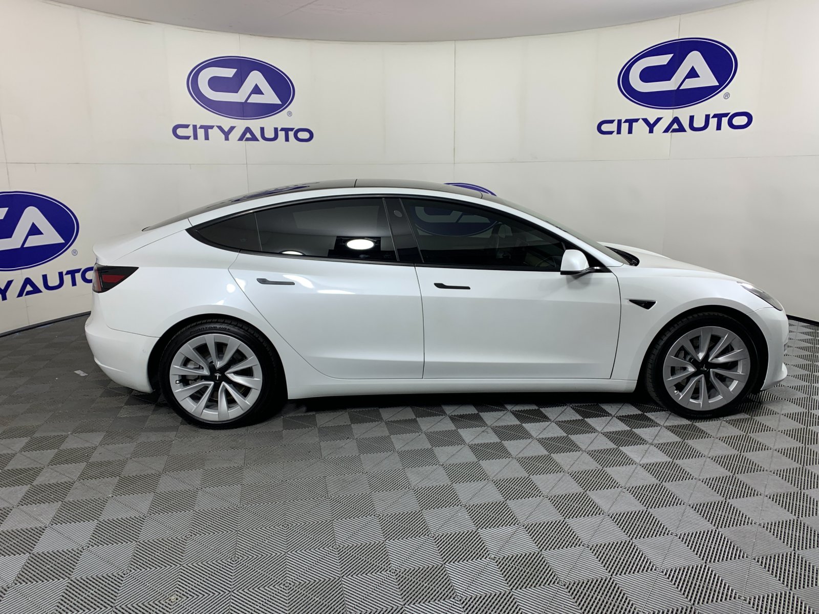 Used 2022 Tesla Model 3 Sedan