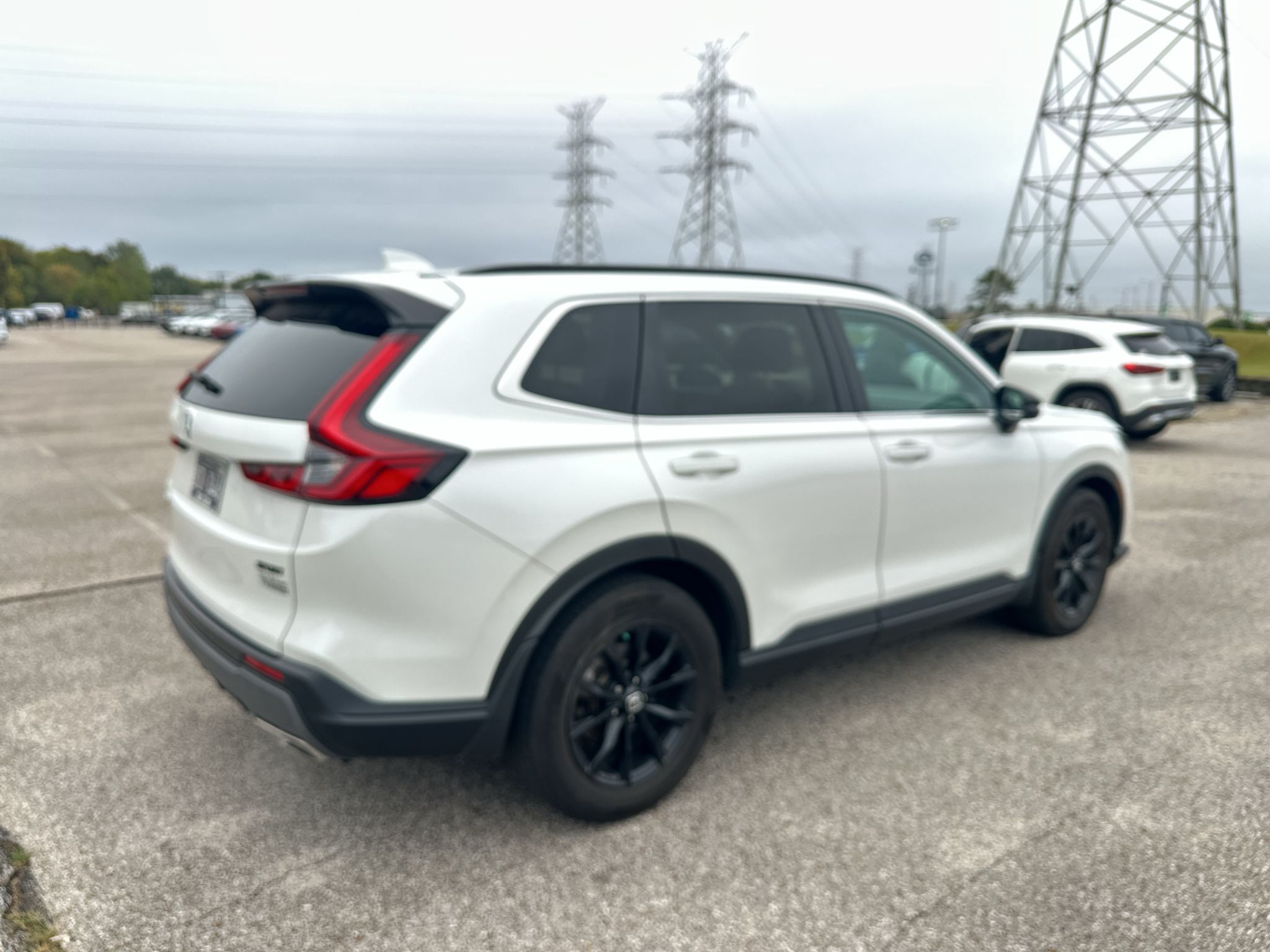 Vehicle photo 5